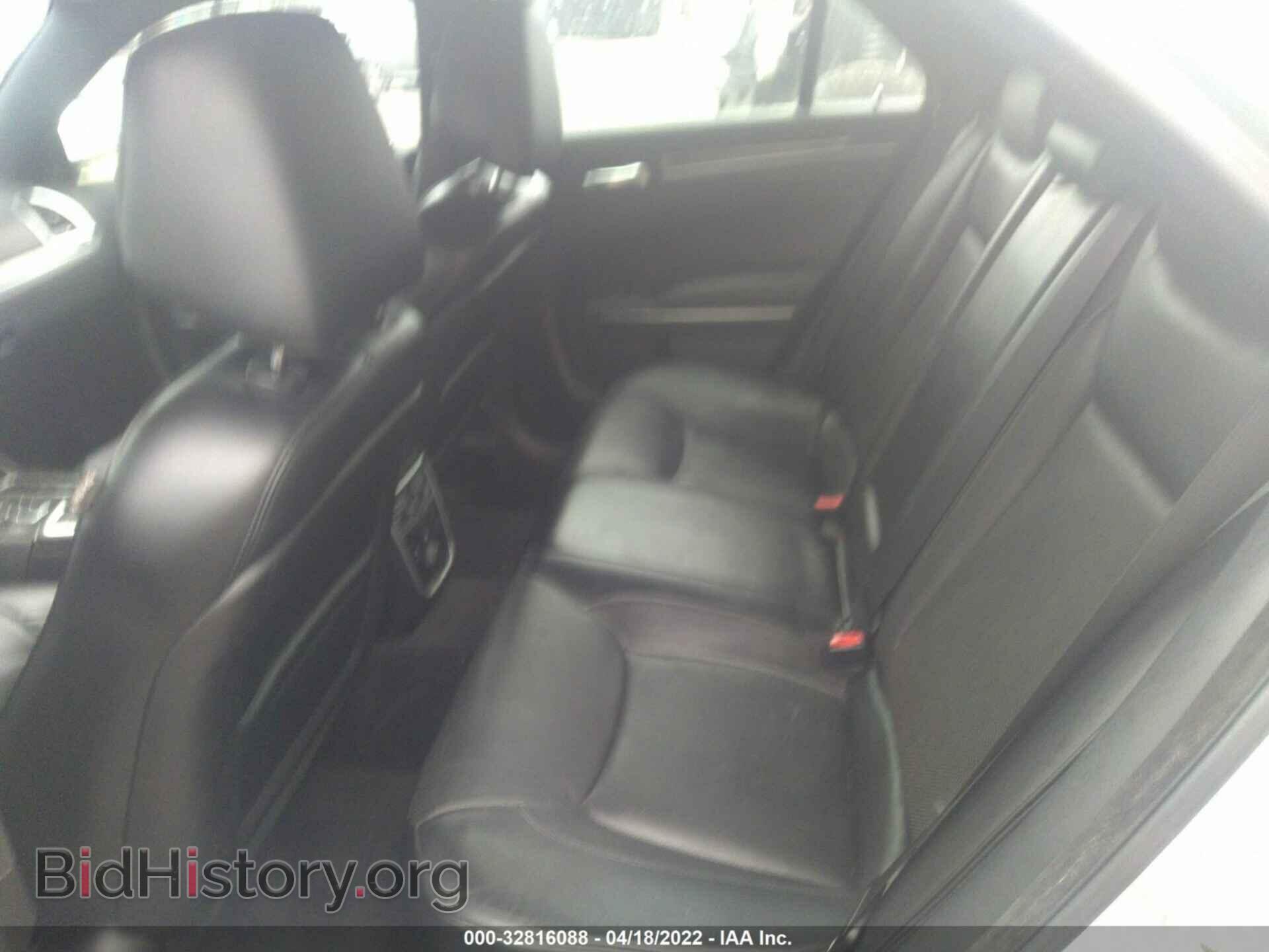 2012 CHRYSLER 300 - VIN: 2C3CCAETXCH249794 - Photo 8