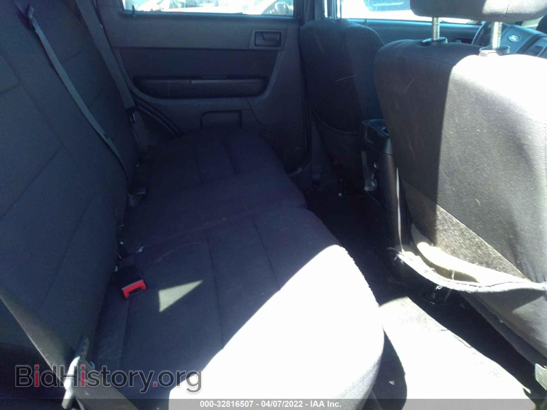 2012 FORD ESCAPE - VIN: 1FMCU9D71CKB81546 - Photo 8