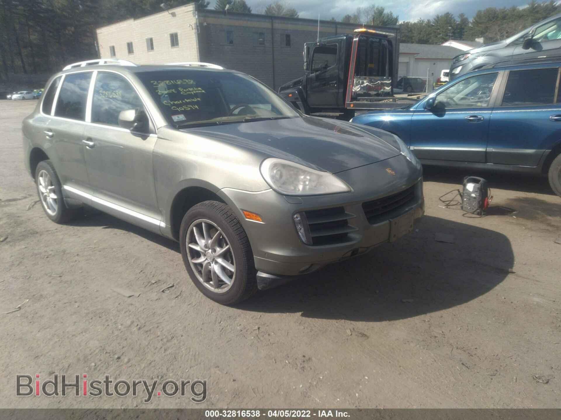 Фотография WP1AB29P68LA36665 - PORSCHE CAYENNE 2008