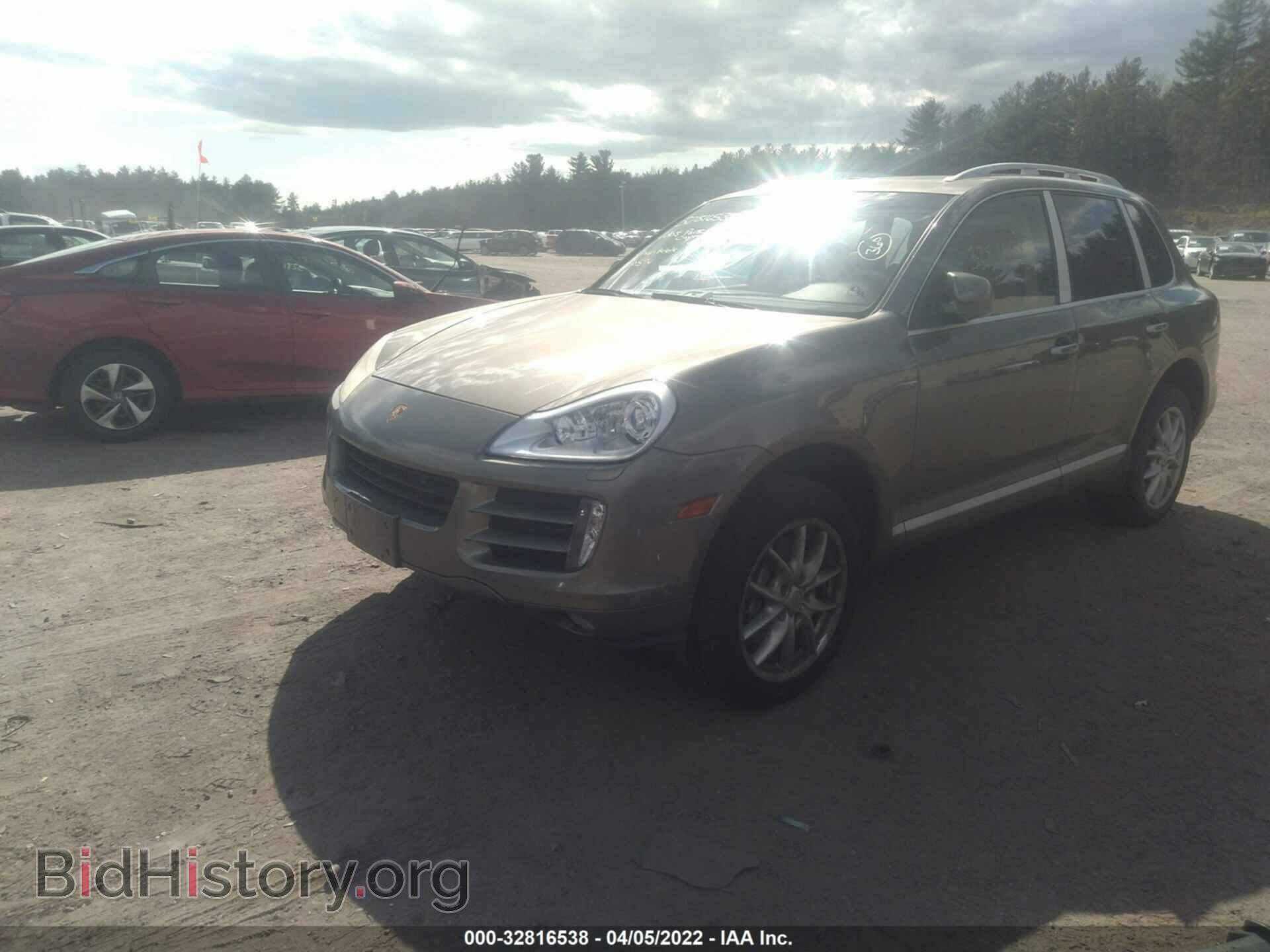 2008 PORSCHE CAYENNE - VIN: WP1AB29P68LA36665 - Фото 2