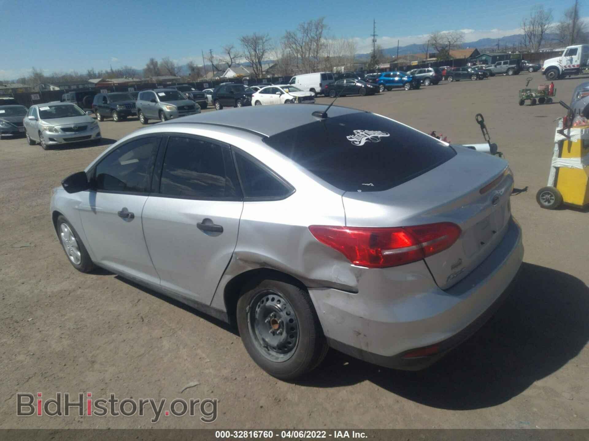 2018 FORD FOCUS - VIN: 1FADP3E26JL230835 - Фото 3