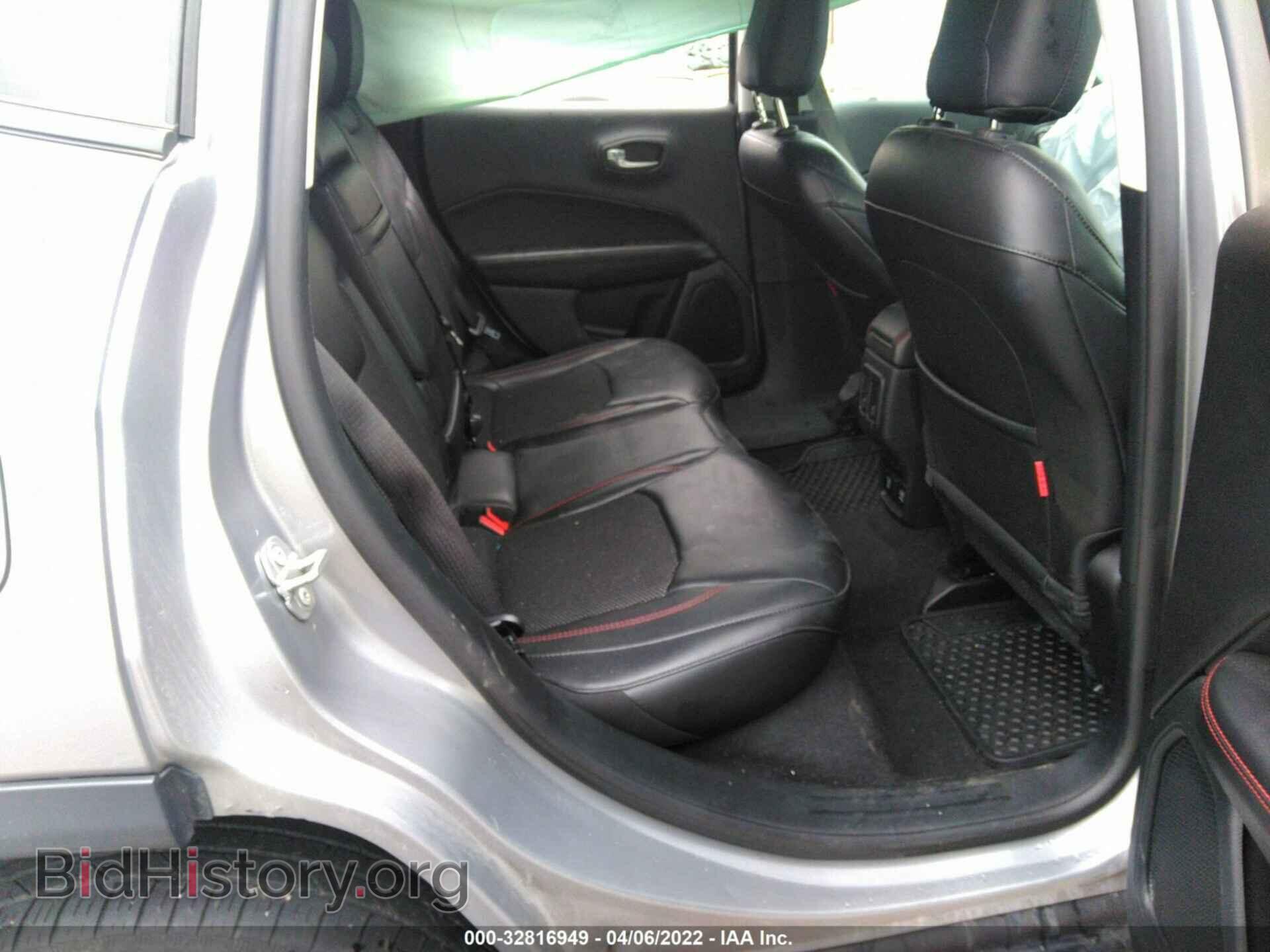 2018 JEEP COMPASS - VIN: 3C4NJDDB4JT283559 - Фото 8