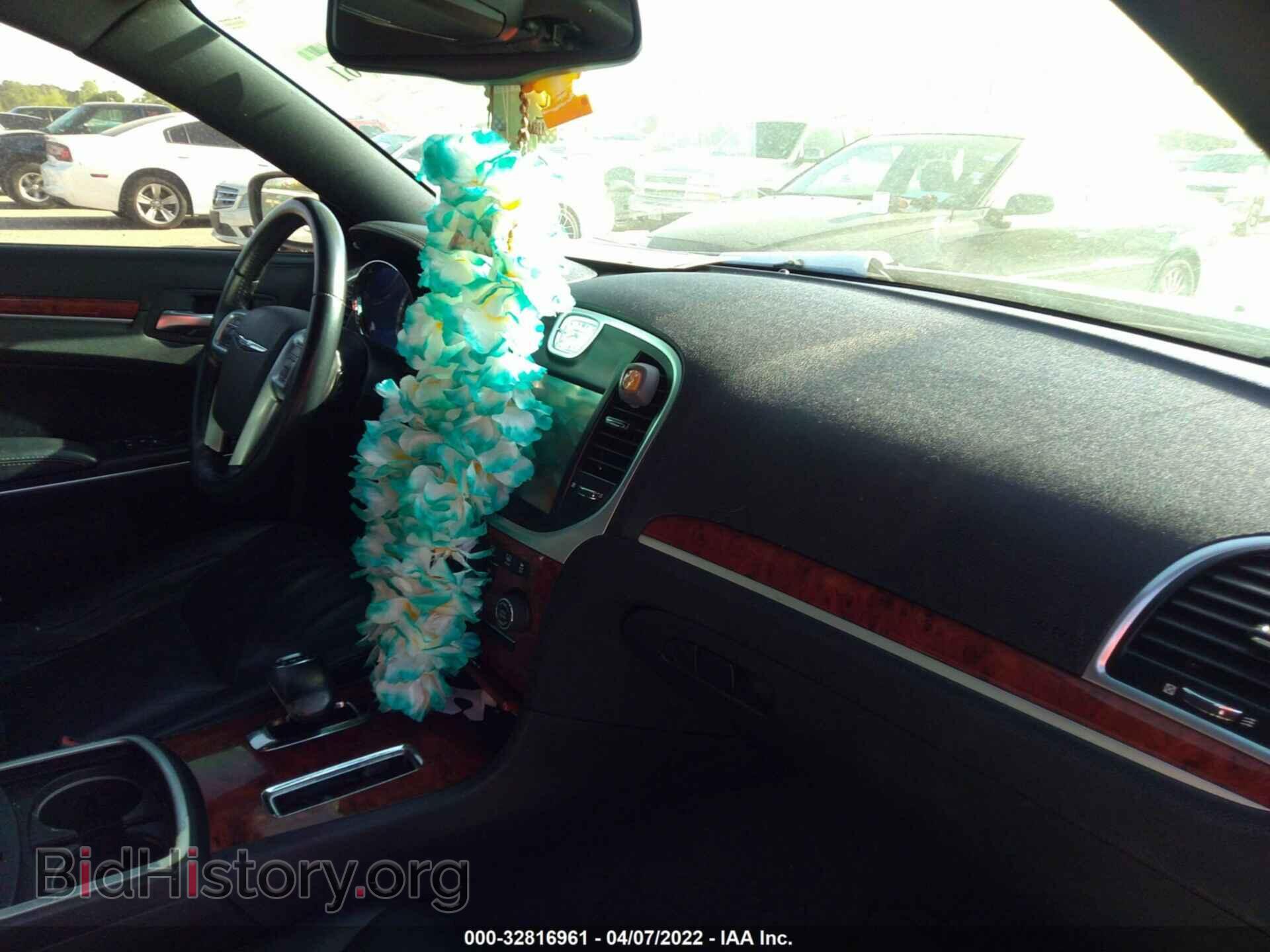 2012 CHRYSLER 300 - VIN: 2C3CCACG4CH308845 - Фото 5