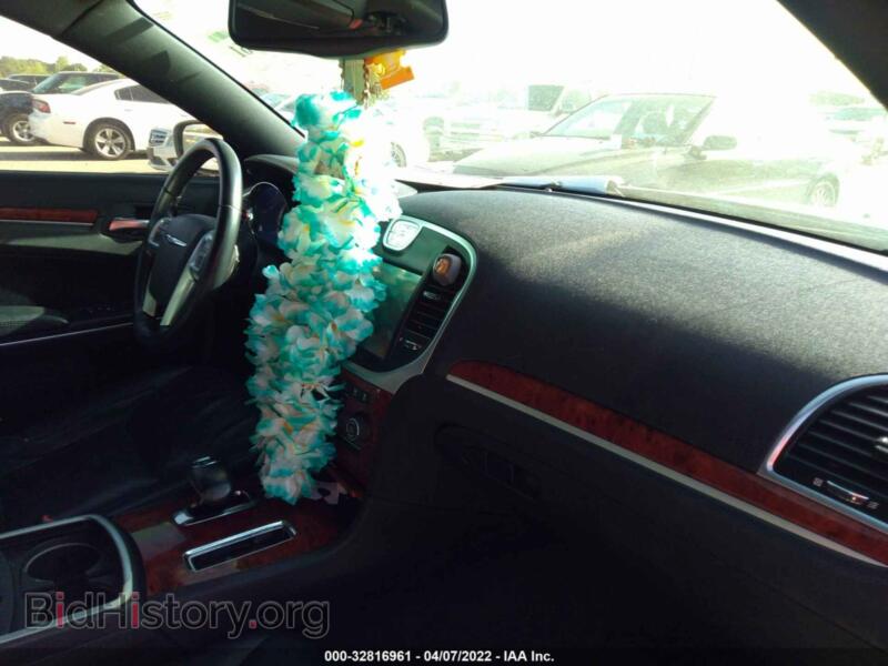 2012 Chrysler 300 (VIN 2C3CCACG4CH308845) — photo 5 of 11