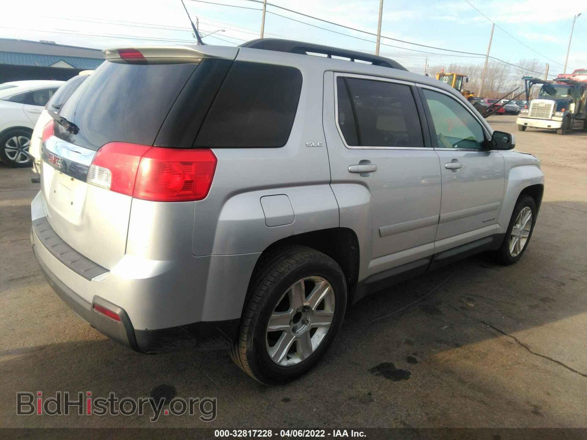 2011 GMC TERRAIN - VIN: 2CTALSEC6B6319699 - Photo 4