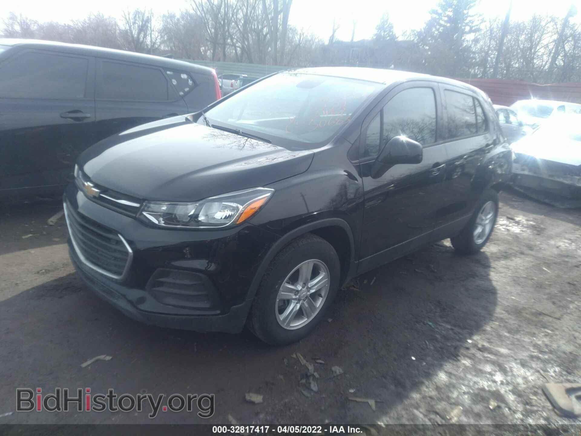 2019 CHEVROLET TRAX - VIN: 3GNCJKSB6KL331182 - Фото 2