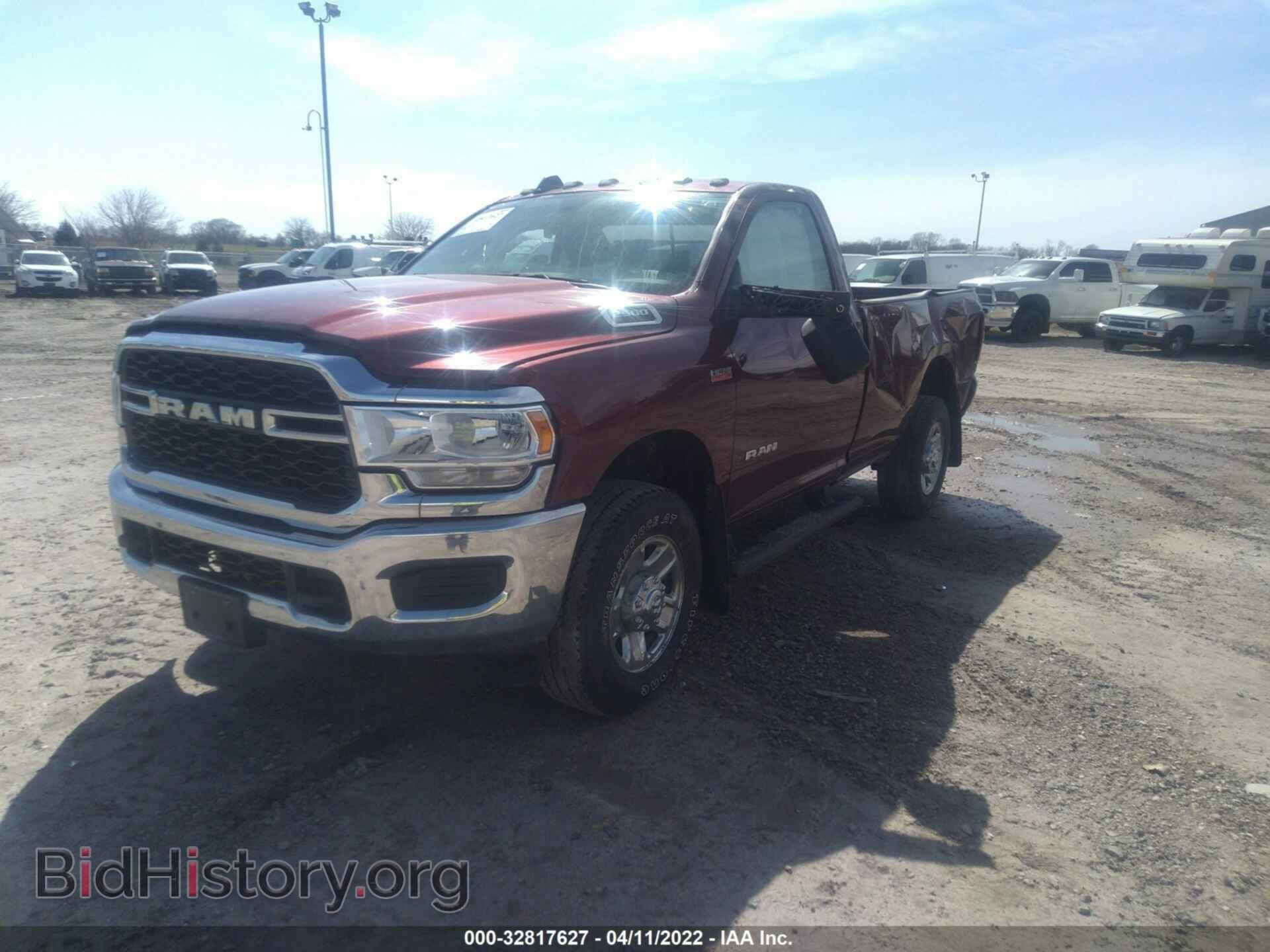 2019 RAM 2500 - VIN: 3C6MR5AJ6KG598449 - Фото 2