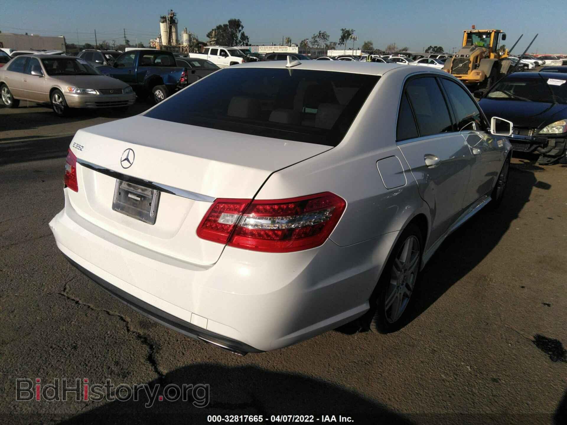 2010 MERCEDES-BENZ E-CLASS - VIN: WDDHF5GB4AA062301 - Фото 4