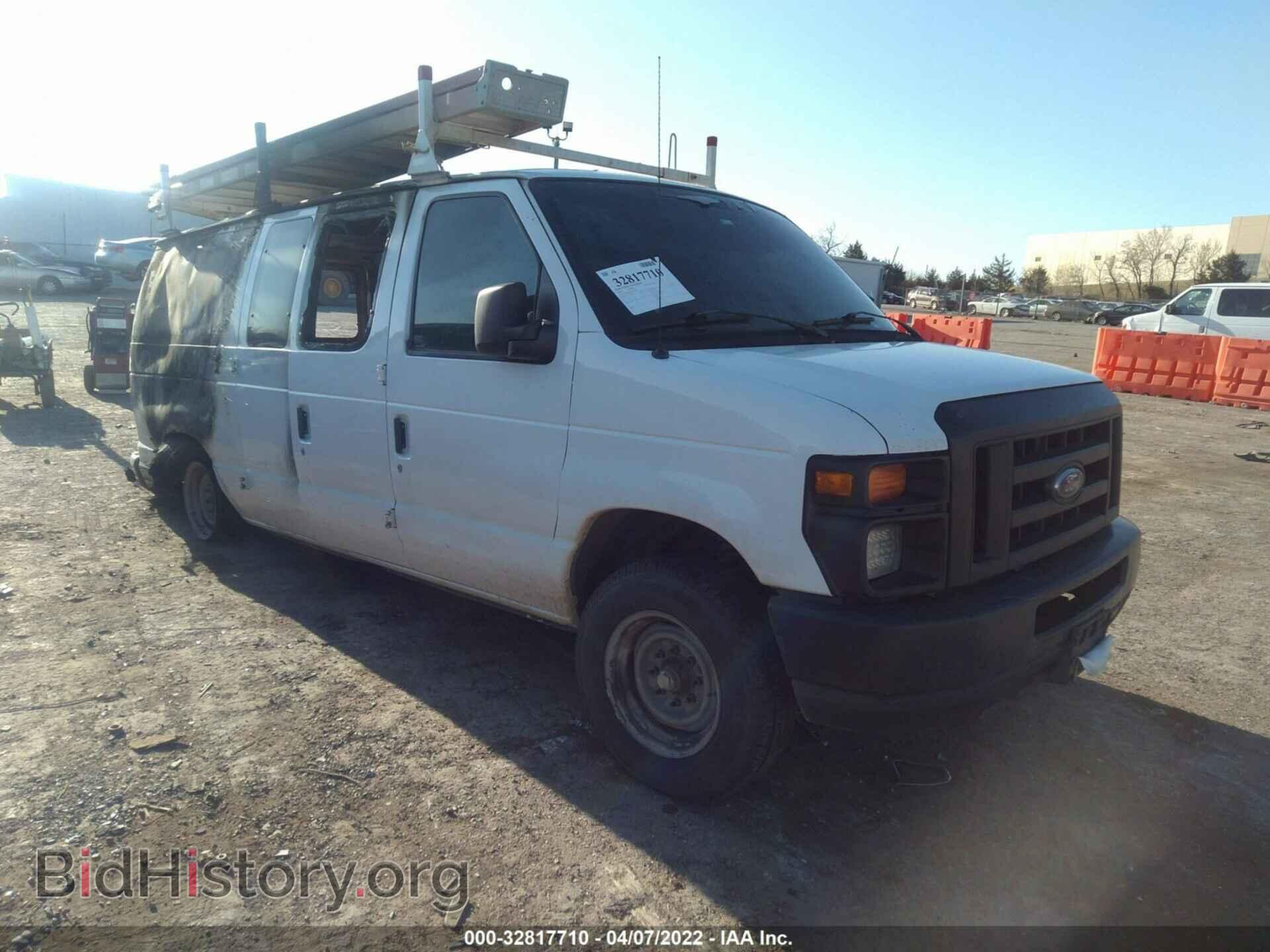 Photo 1FTNE1EW2BDA74641 - FORD ECONOLINE CARGO VAN 2011