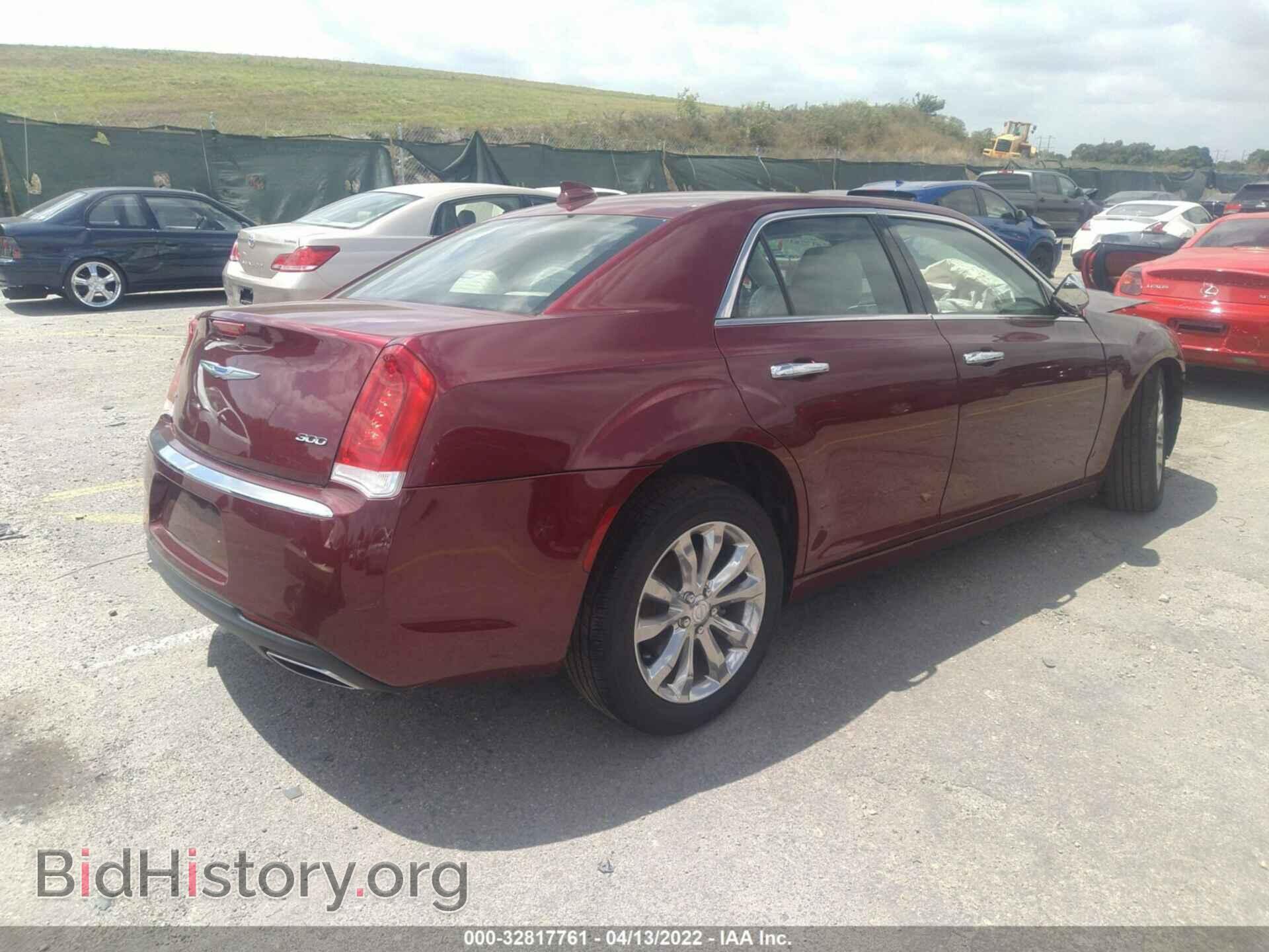 2018 CHRYSLER 300 - VIN: 2C3CCAKG4JH269043 - Фото 4