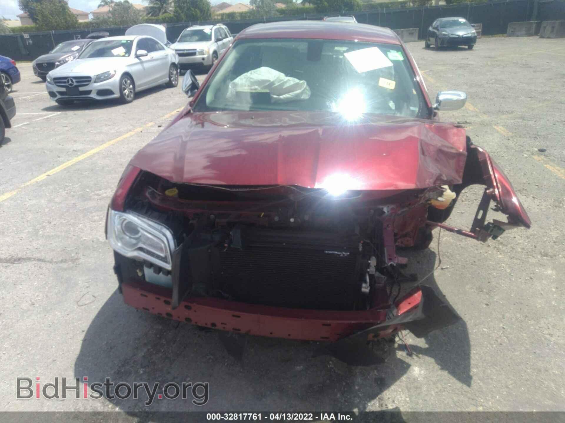 2018 CHRYSLER 300 - VIN: 2C3CCAKG4JH269043 - Фото 6