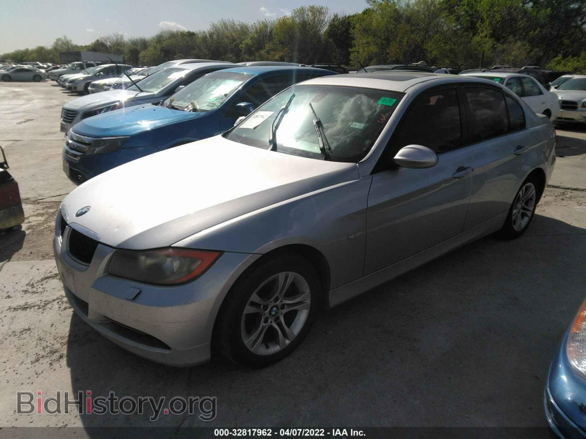 2008 BMW 3 SERIES - VIN: WBAVC73508KP38701 - Фото 2
