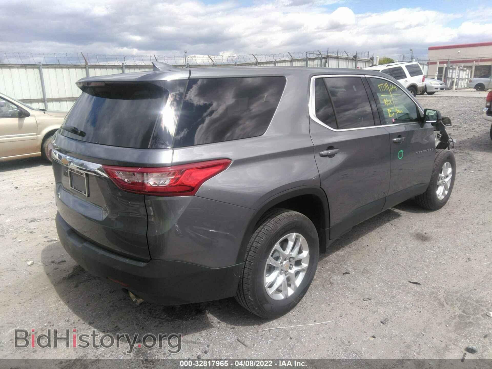 2019 CHEVROLET TRAVERSE - VIN: 1GNERFKWXKJ184013 - Фото 4