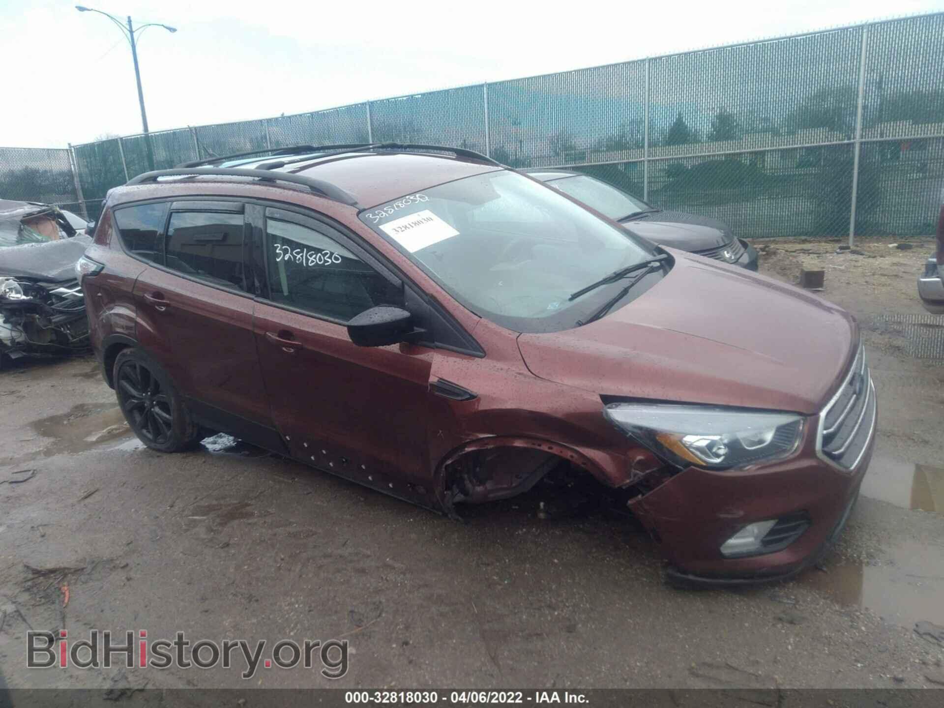 Фотография 1FMCU0GDXJUB82273 - FORD ESCAPE 2018