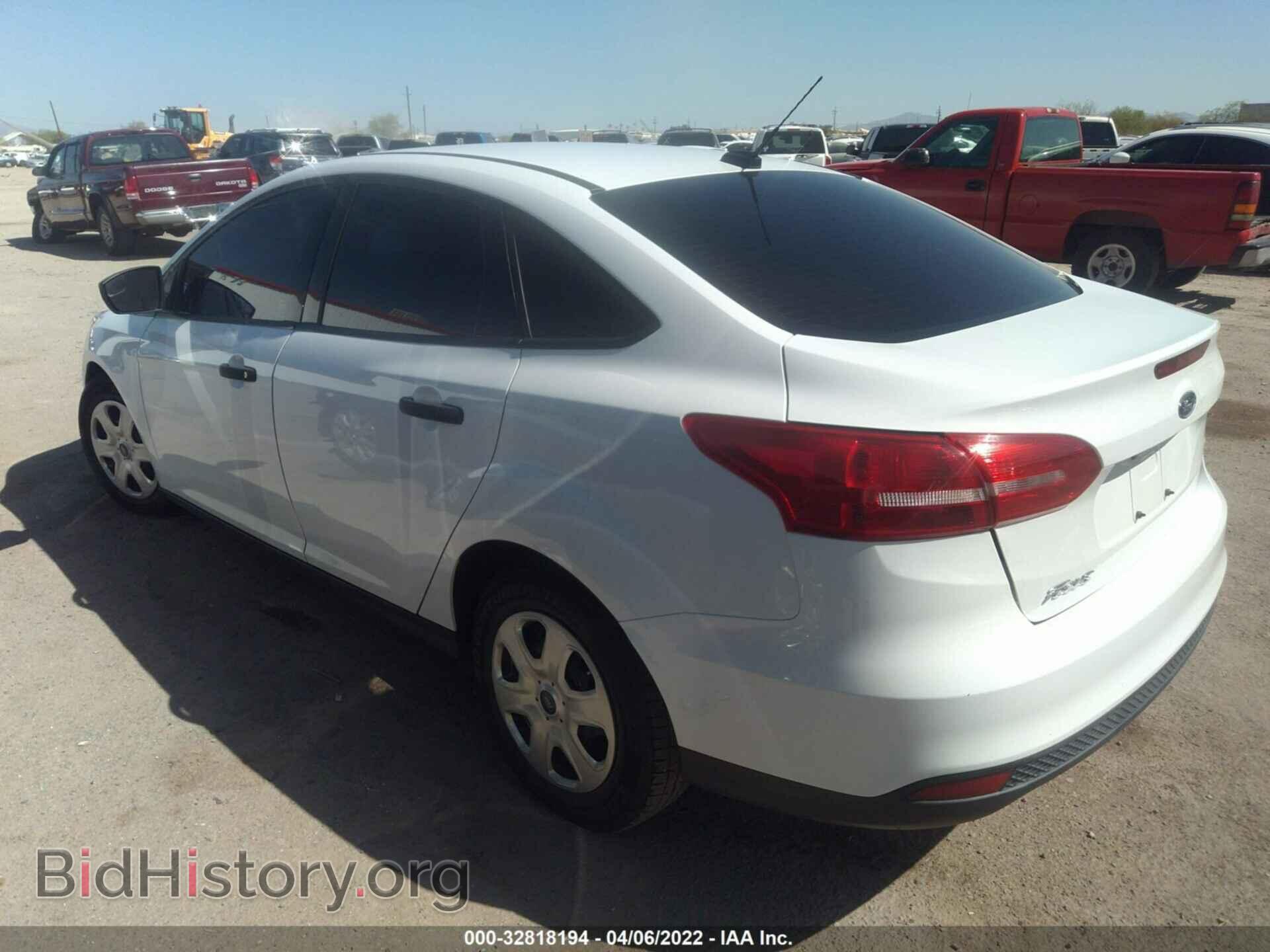 2017 FORD FOCUS - VIN: 1FADP3E29HL343723 - Фото 3