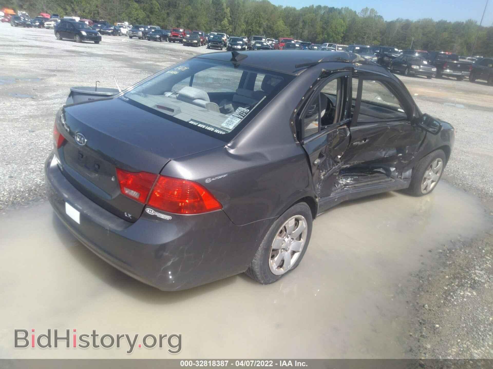 2009 KIA OPTIMA - VIN: KNAGE228995349105 - Фото 4