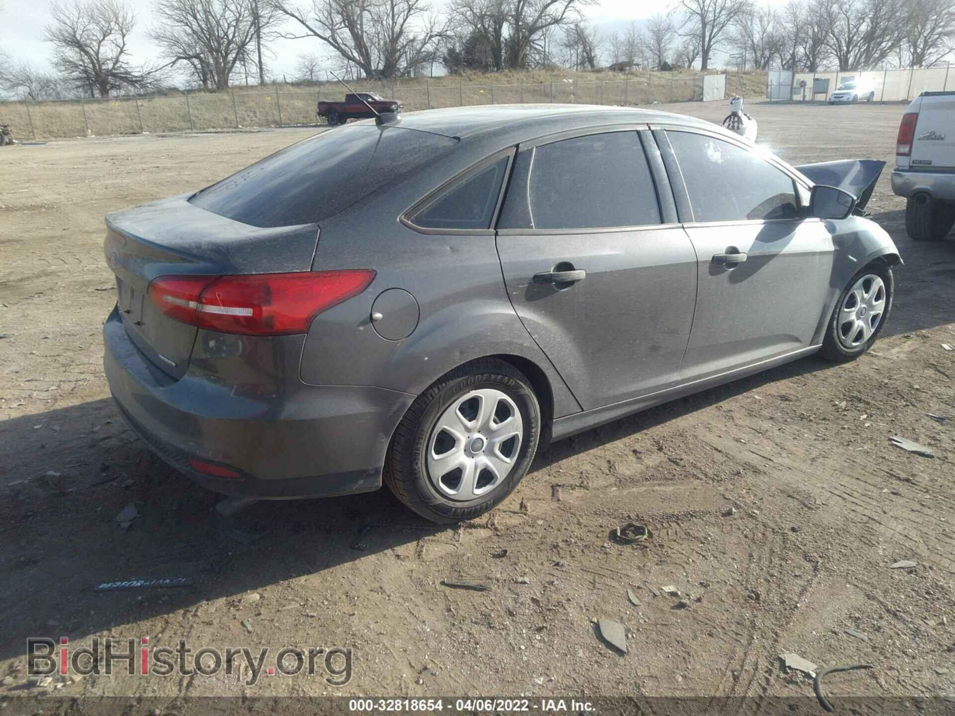 2016 FORD FOCUS - VIN: 1FADP3E26GL369310 - Photo 4