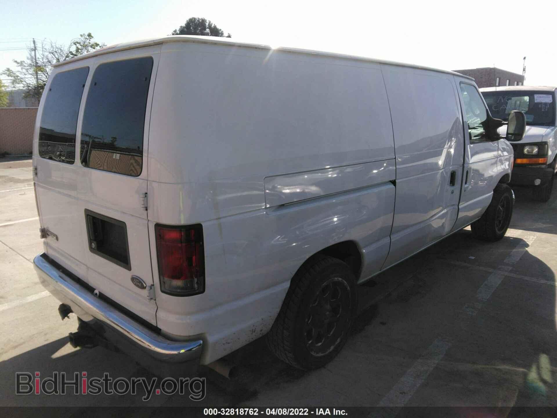 2006 FORD ECONOLINE CARGO VAN - VIN: 1FTRE14L36DA69060 - Photo 4