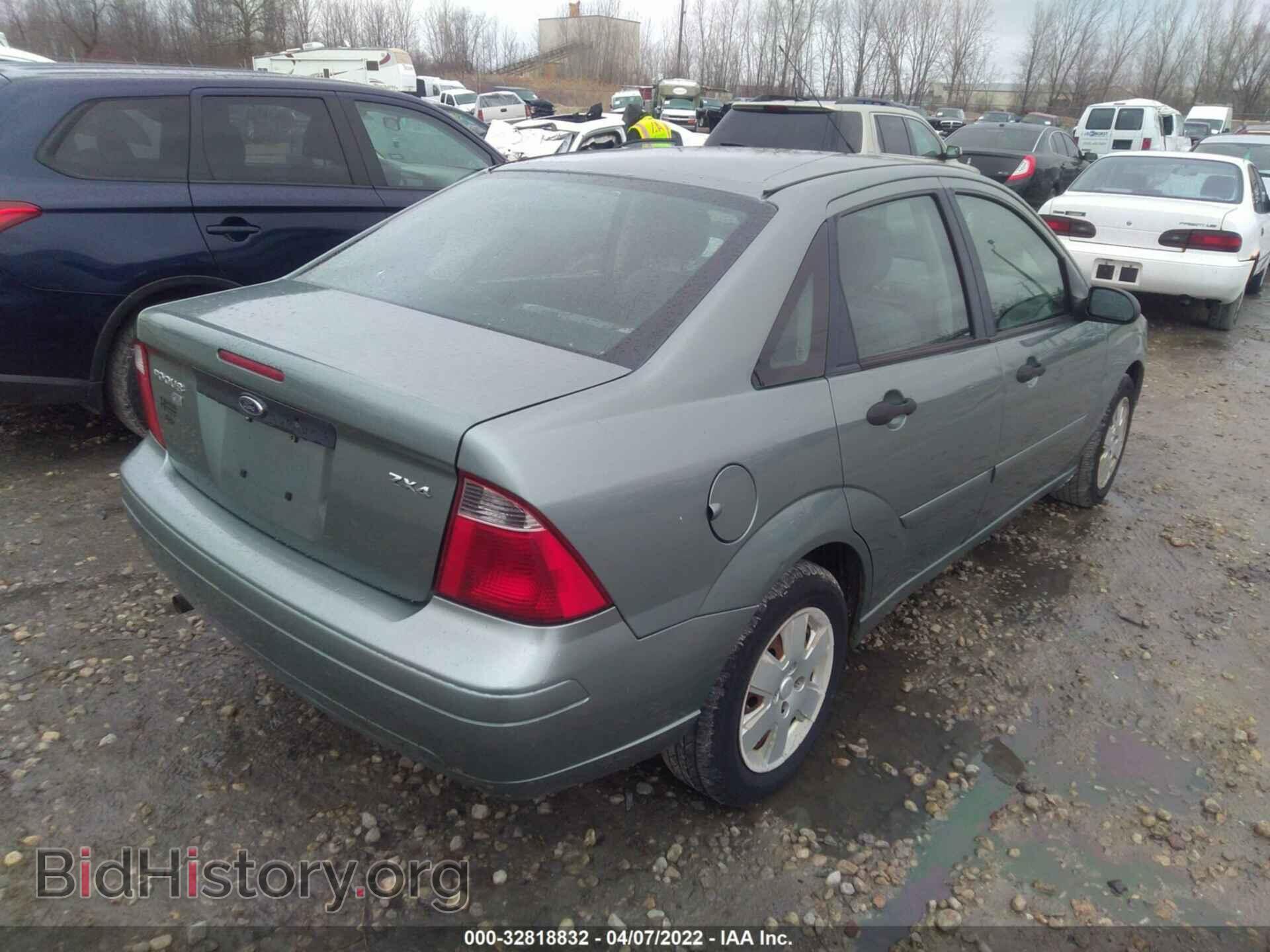 2006 FORD FOCUS - VIN: 1FAFP34N16W151325 - Фото 4