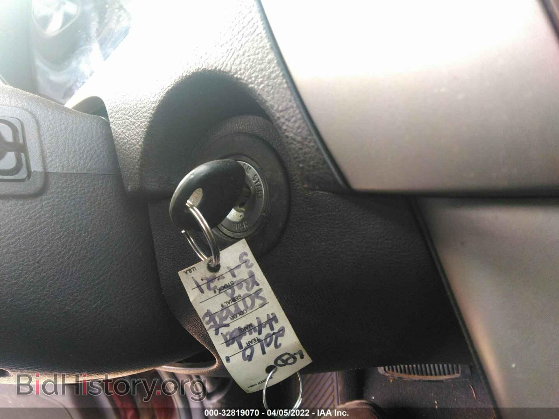 2010 HYUNDAI SONATA - VIN: 5NPEU4AF2AH638193 - Фото 11