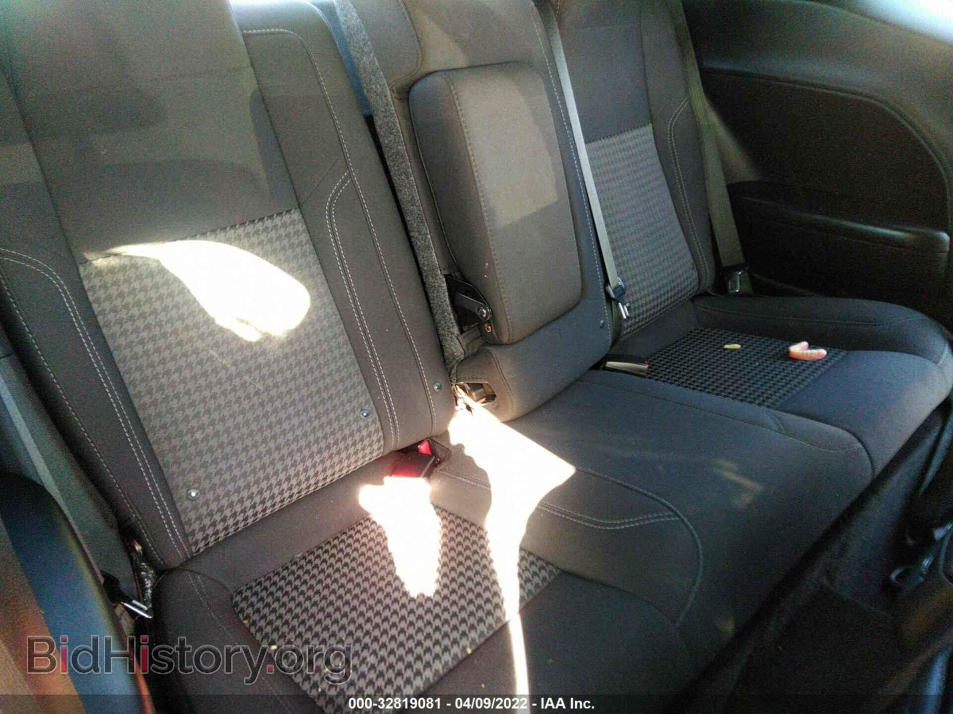 2017 DODGE CHALLENGER - VIN: 2C3CDZAG5HH605872 - Фото 8