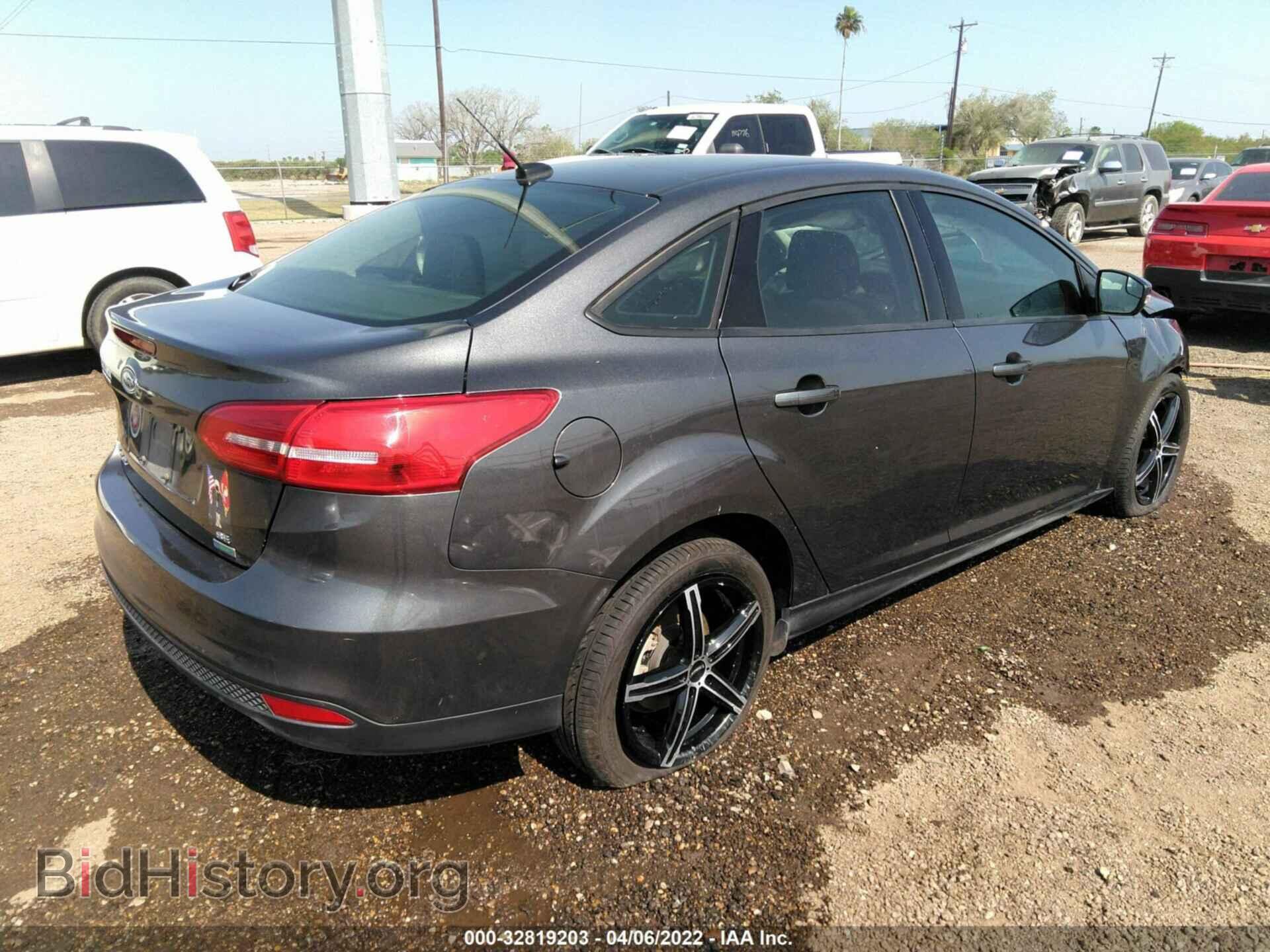 2017 FORD FOCUS - VIN: 1FADP3FE6HL290102 - Фото 4