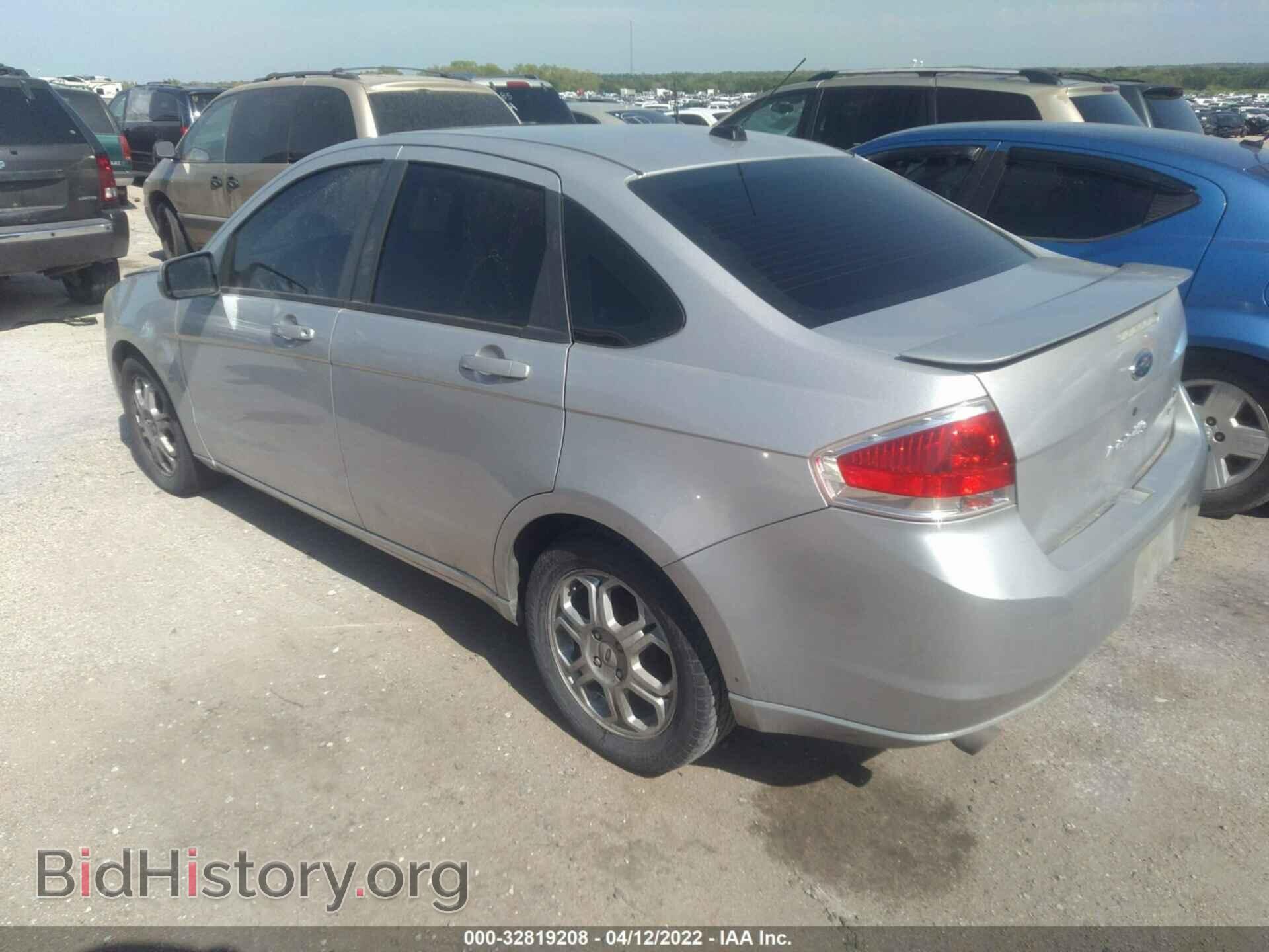 2009 FORD FOCUS - VIN: 1FAHP36N89W193372 - Фото 3