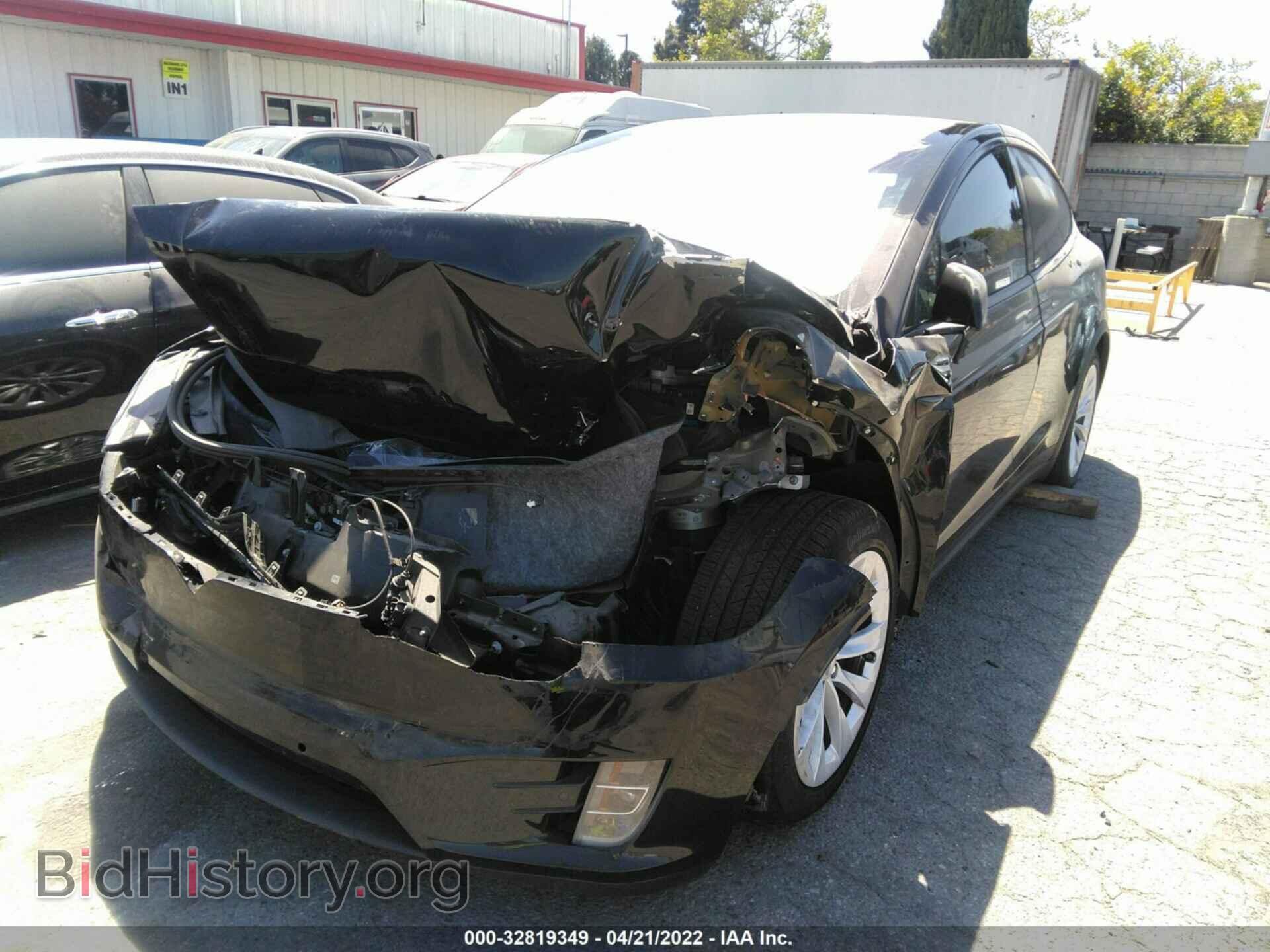 2019 TESLA MODEL X - VIN: 5YJXCAE22KF211100 - Photo 2