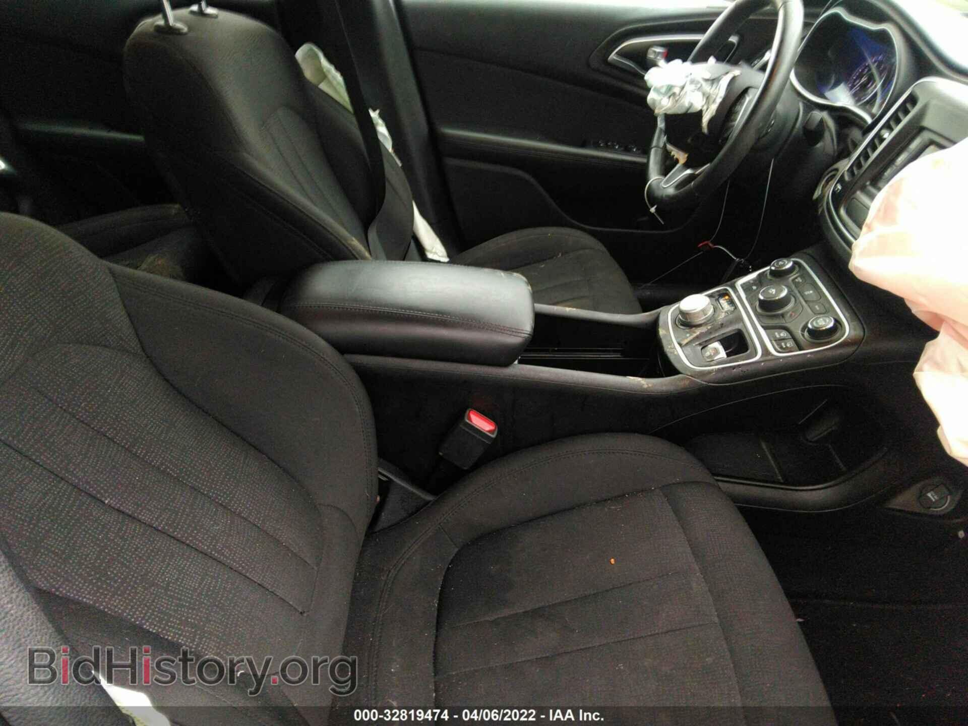 2017 CHRYSLER 200 - VIN: 1C3CCCFB1HN502212 - Фото 5