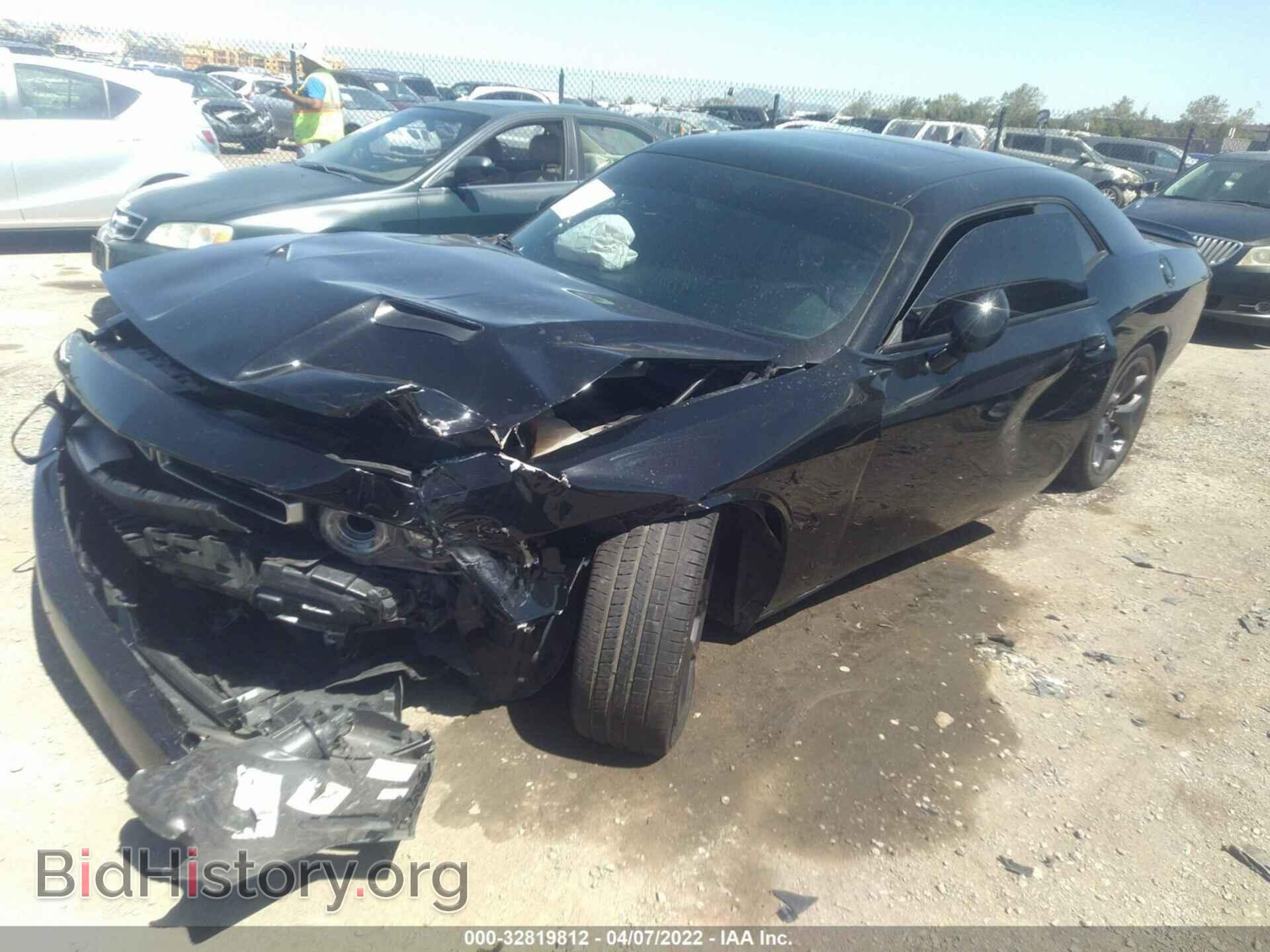 2018 DODGE CHALLENGER - VIN: 2C3CDZAG7JH199972 - Photo 2