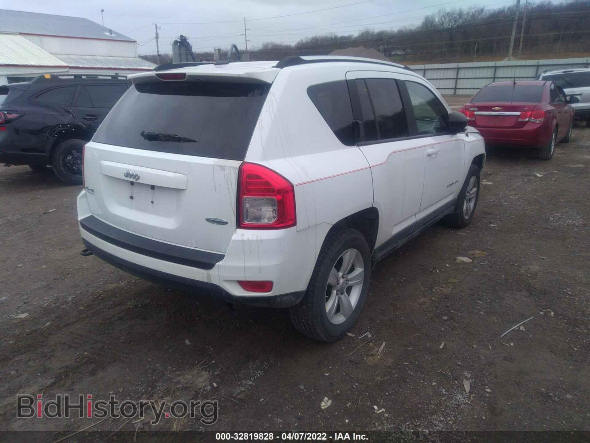 2011 JEEP COMPASS - VIN: 1J4NF1FB0BD235491 - Фото 4