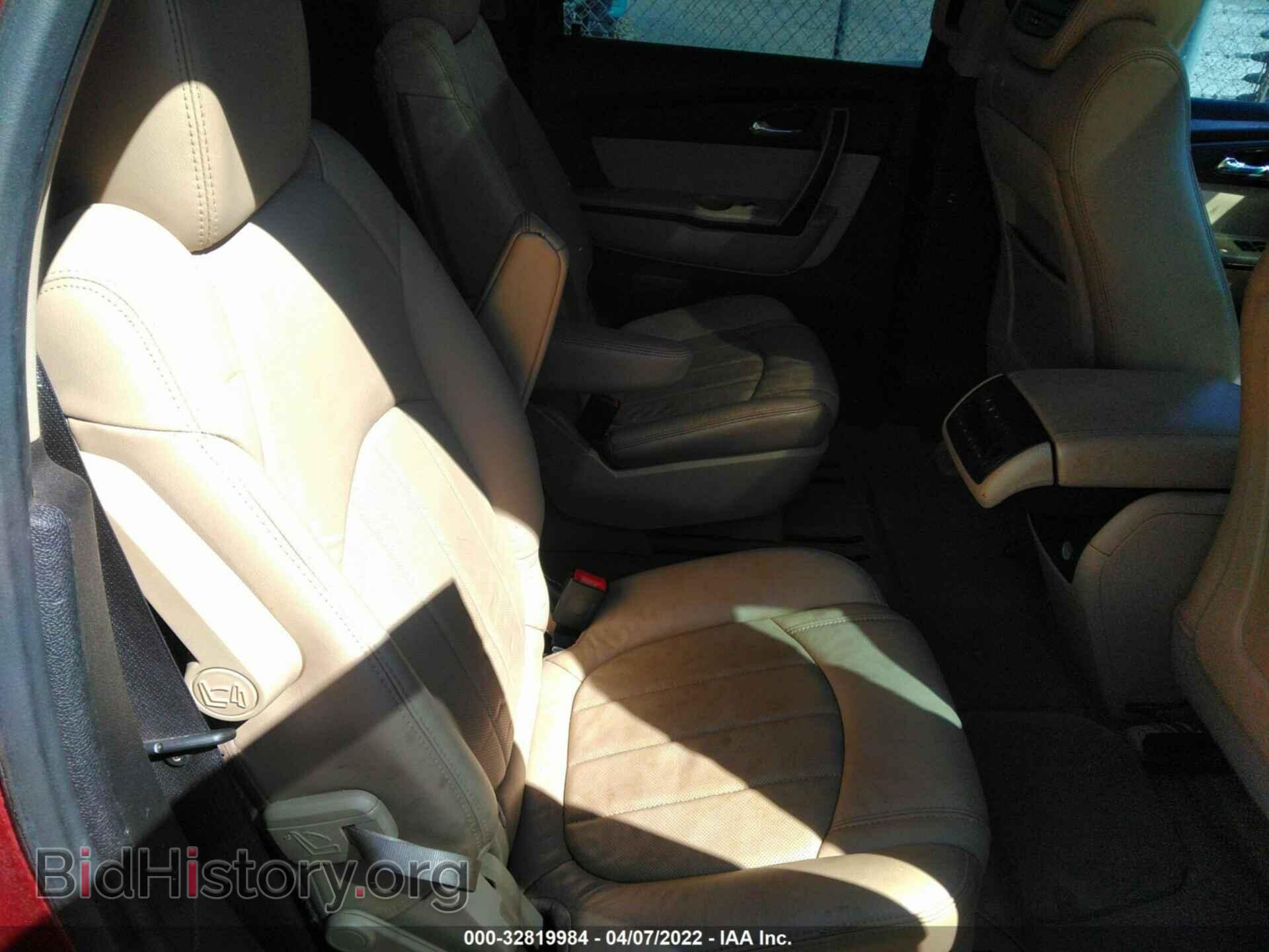 2011 GMC ACADIA - VIN: 1GKKRTED3BJ312472 - Фото 8