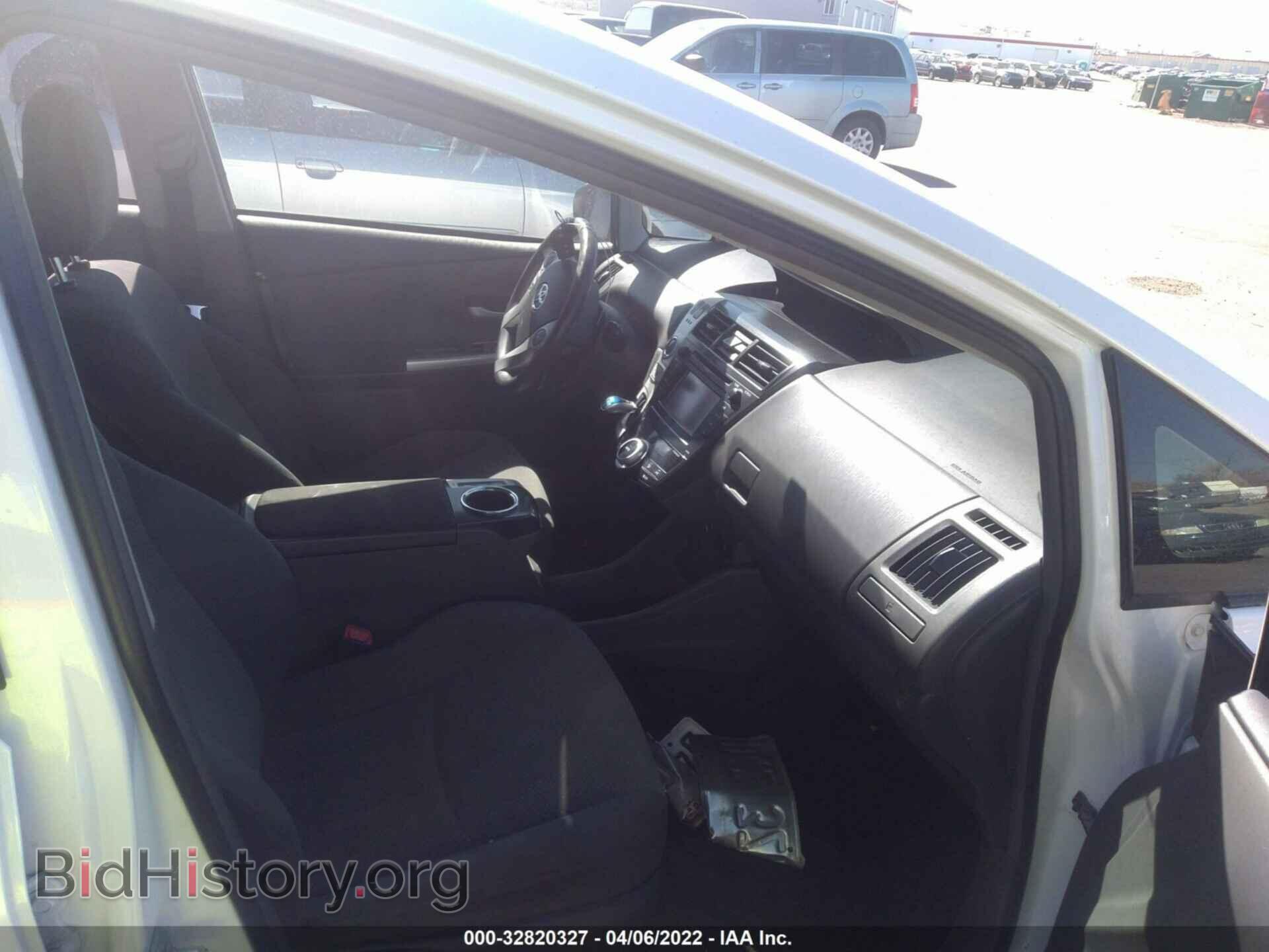 2014 TOYOTA PRIUS V - VIN: JTDZN3EU9E3359228 - Фото 5