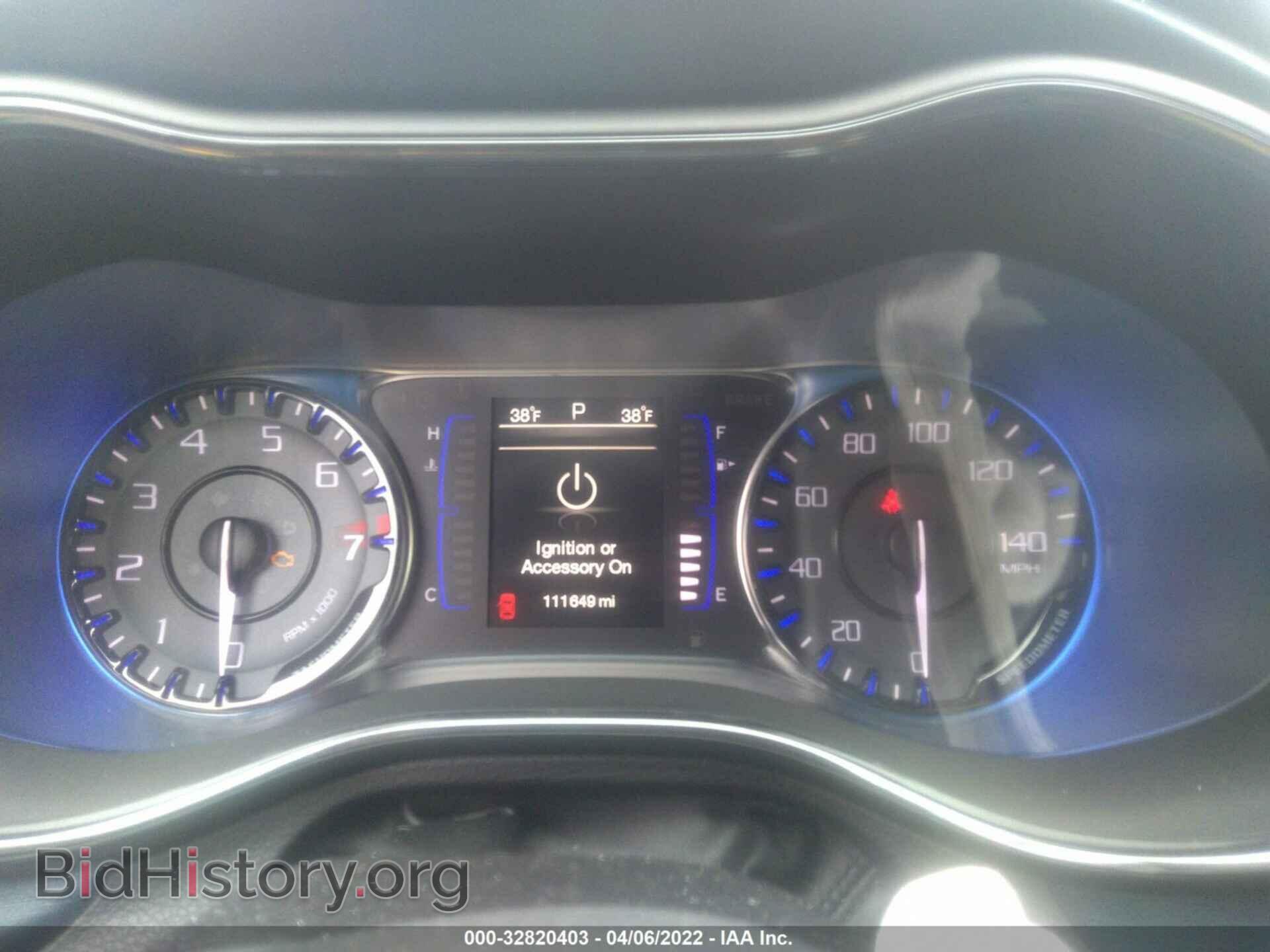 2015 CHRYSLER 200 - VIN: 1C3CCCDGXFN523877 - Фото 7