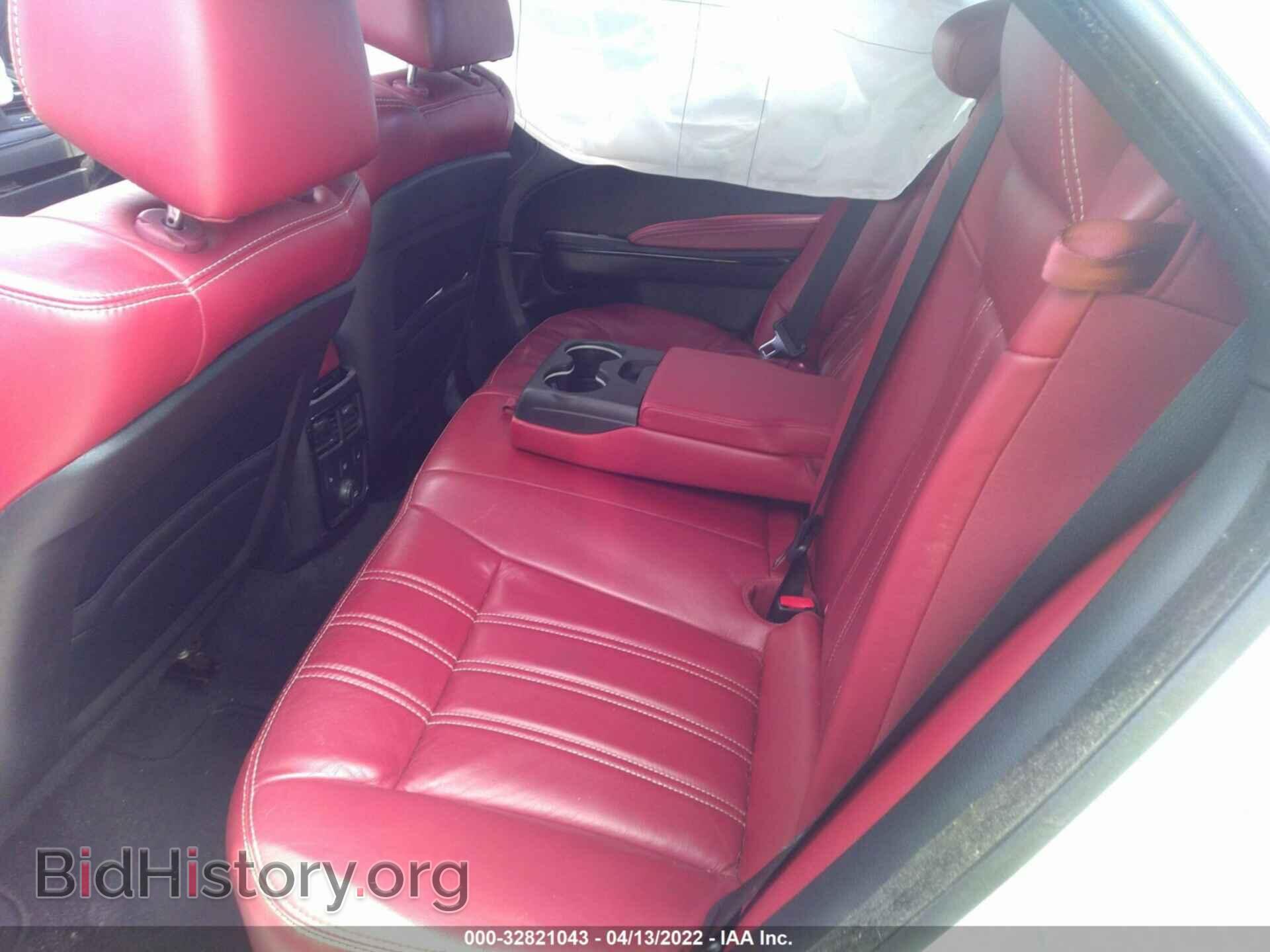 2013 CHRYSLER 300 - VIN: 2C3CCABG6DH703323 - Фото 8