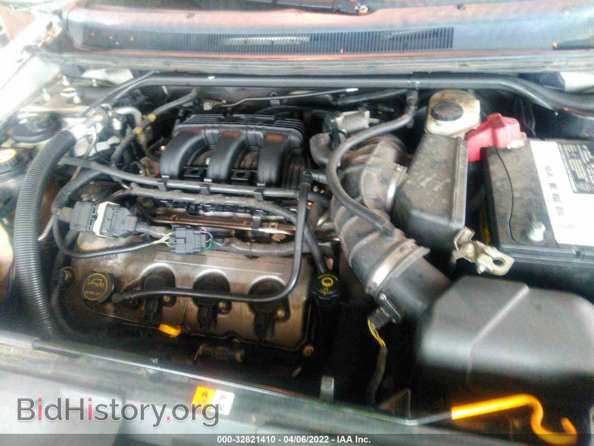 2008 FORD TAURUS X - VIN: 1FMDK02W68GA24184 - Фото 10