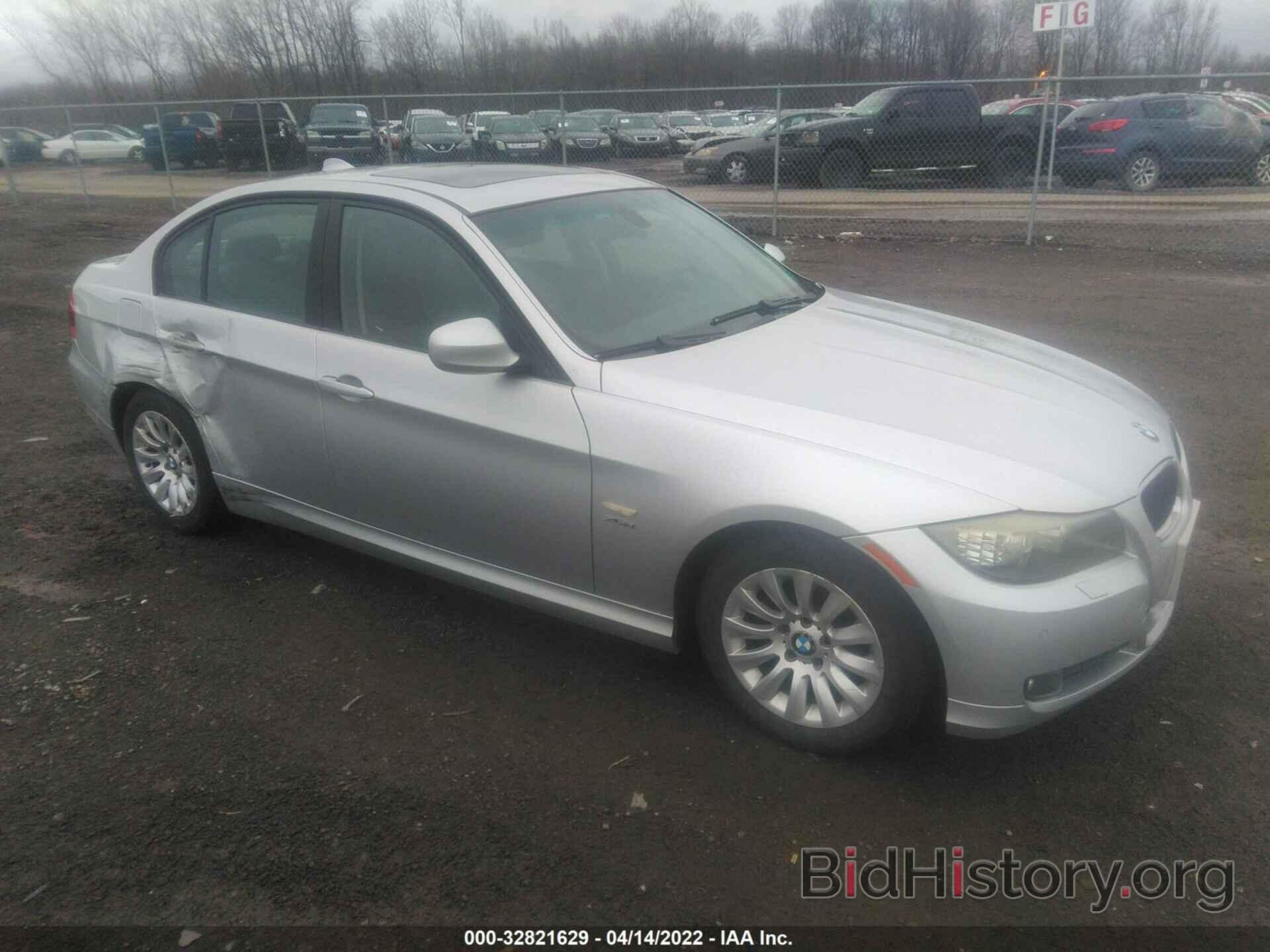 Photo WBAPK53519A512593 - BMW 3 SERIES 2009