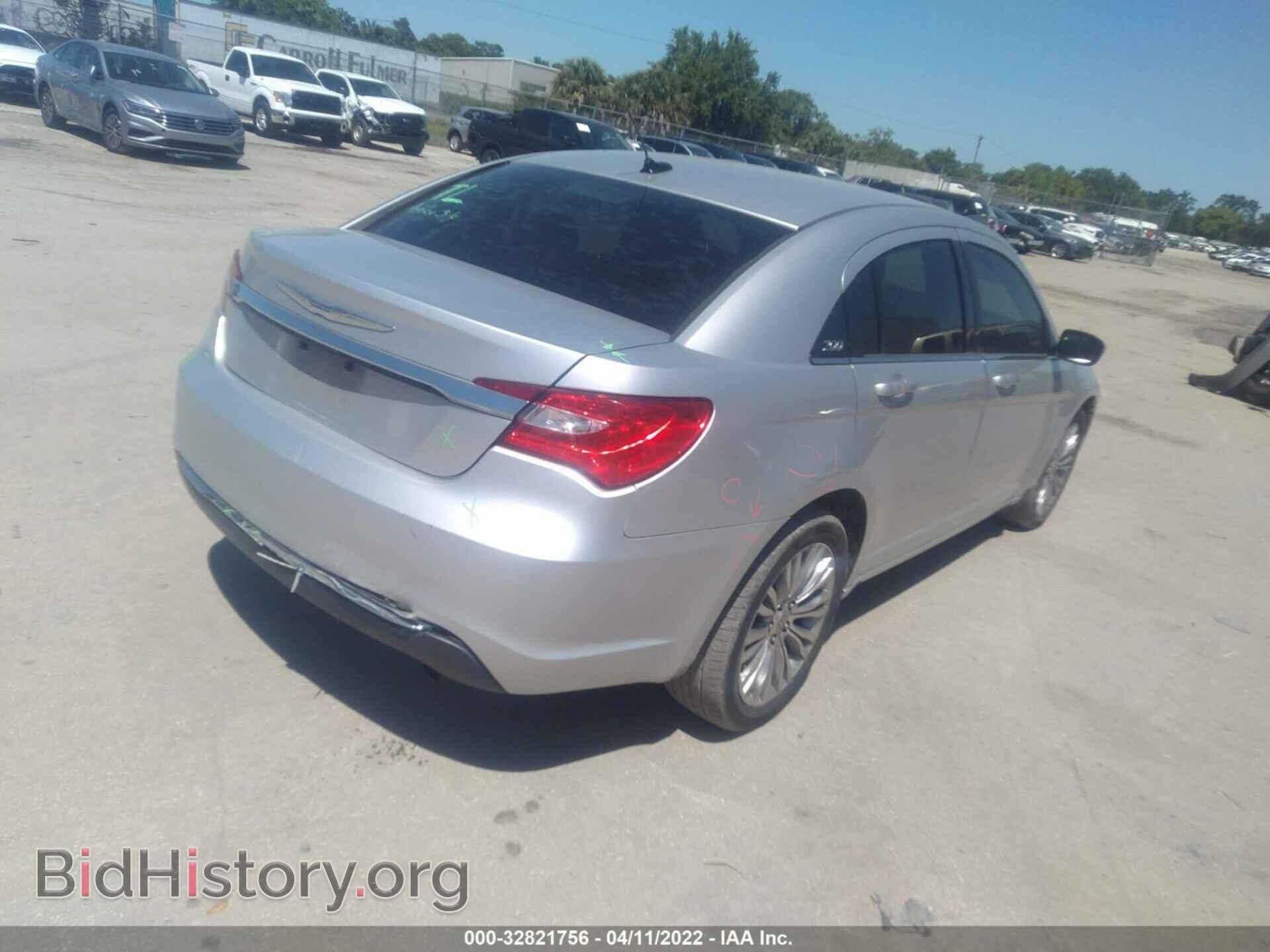 2012 CHRYSLER 200 - VIN: 1C3CCBAB5CN262169 - Фото 4