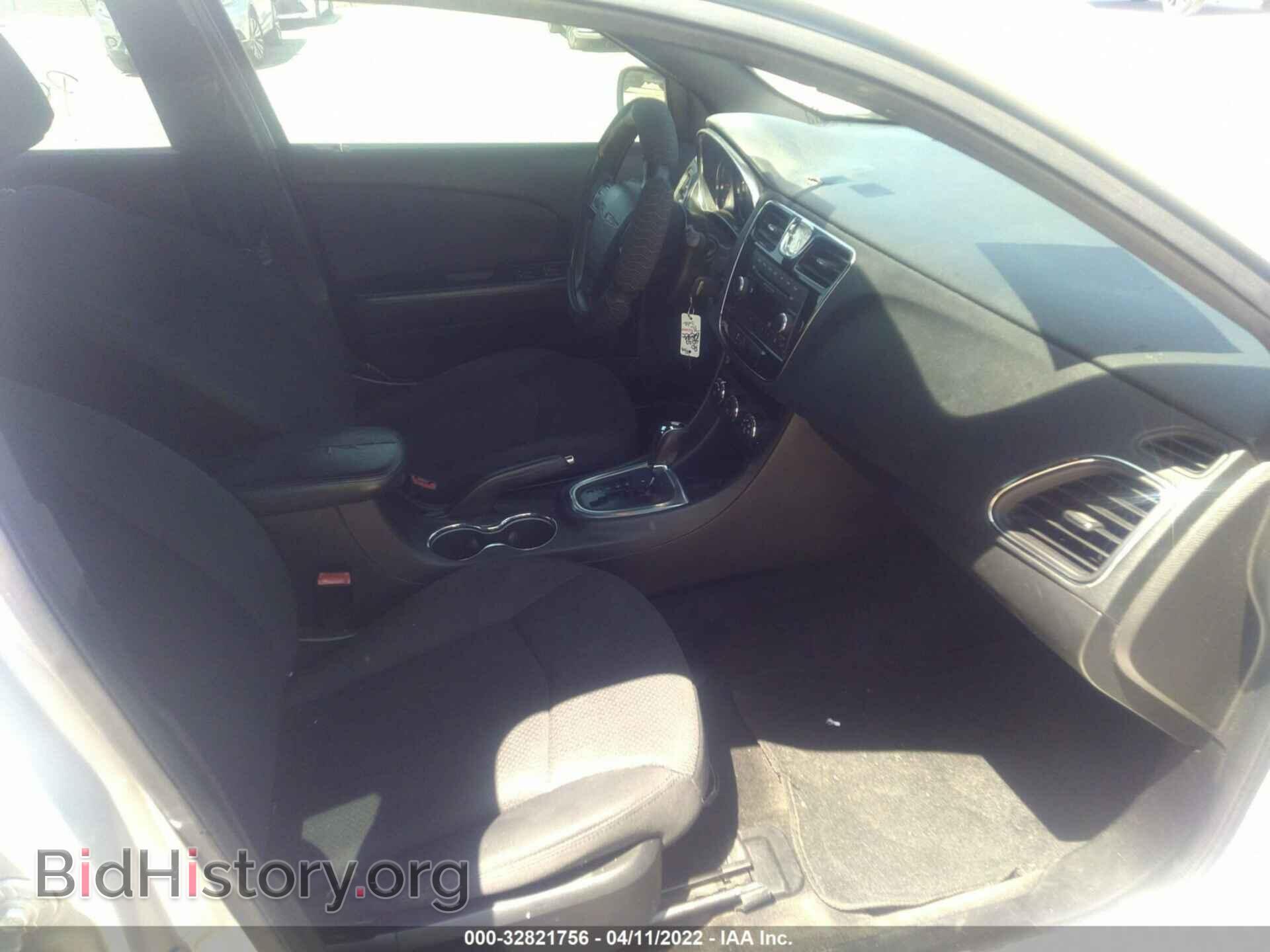 2012 CHRYSLER 200 - VIN: 1C3CCBAB5CN262169 - Фото 5