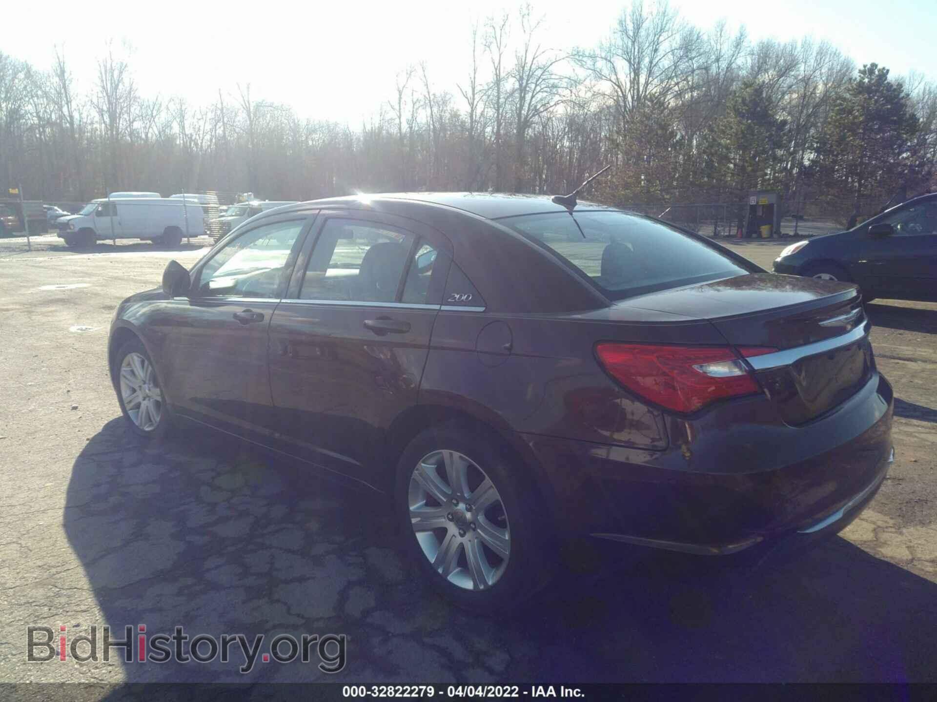 2013 CHRYSLER 200 - VIN: 1C3CCBBB1DN579592 - Фото 3