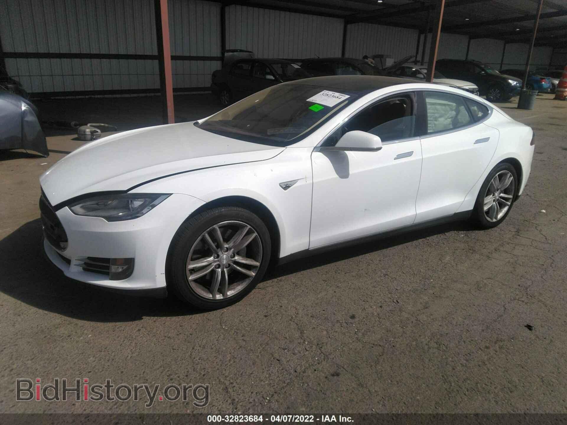 2013 TESLA MODEL S - VIN: 5YJSA1CN3DFP27546 - Фото 2