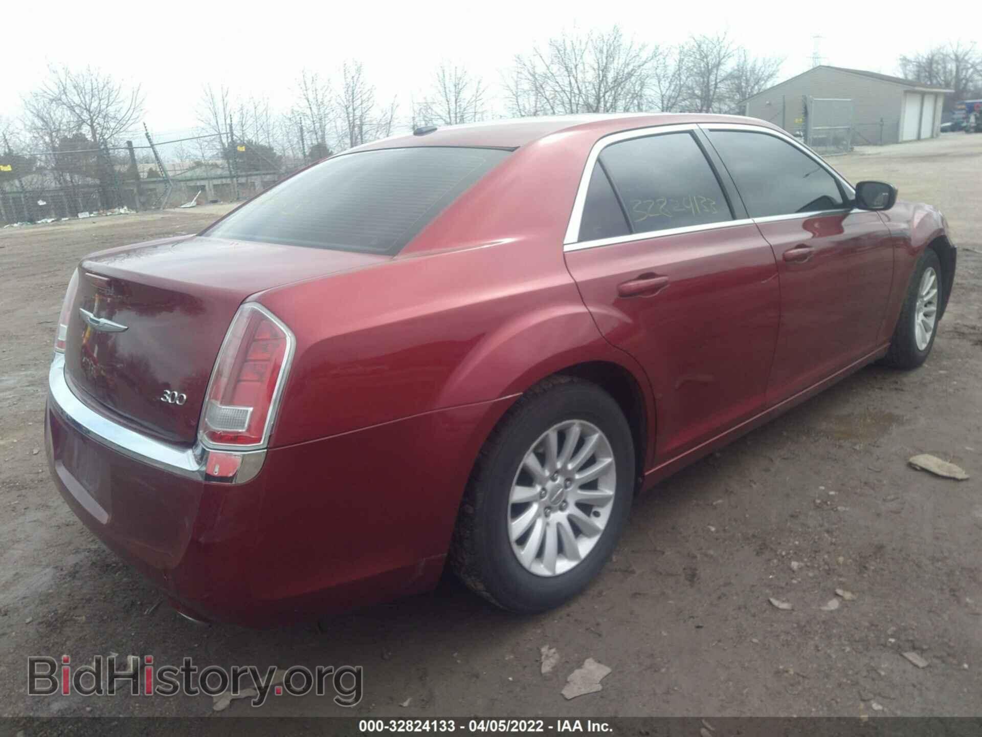 2014 CHRYSLER 300 - VIN: 2C3CCAAGXEH203586 - Фото 4