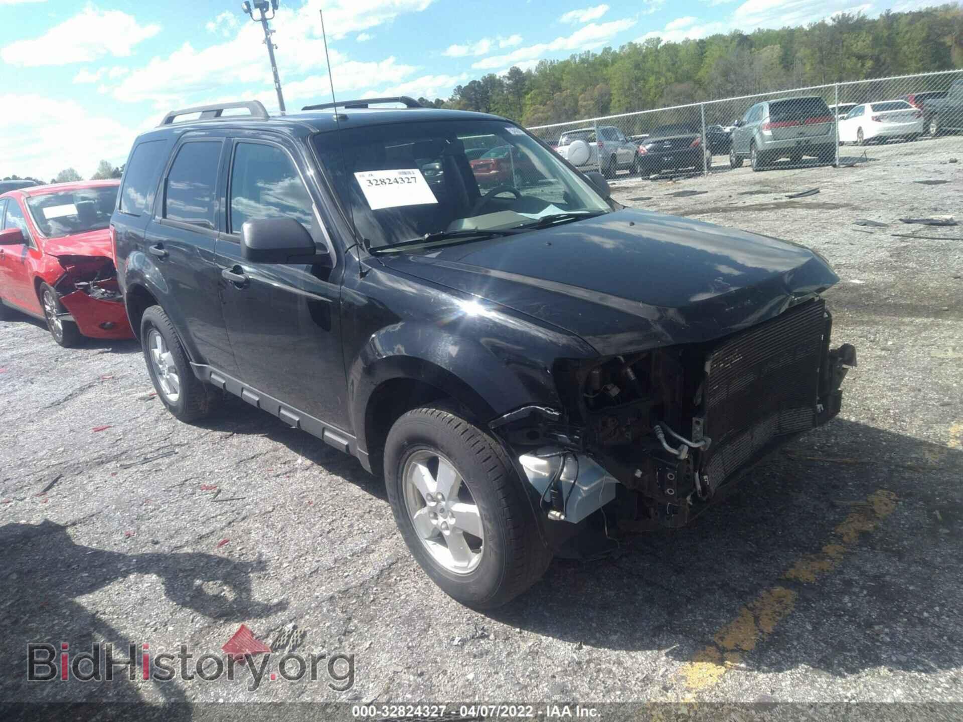 Фотография 1FMCU0D76AKC67914 - FORD ESCAPE 2010