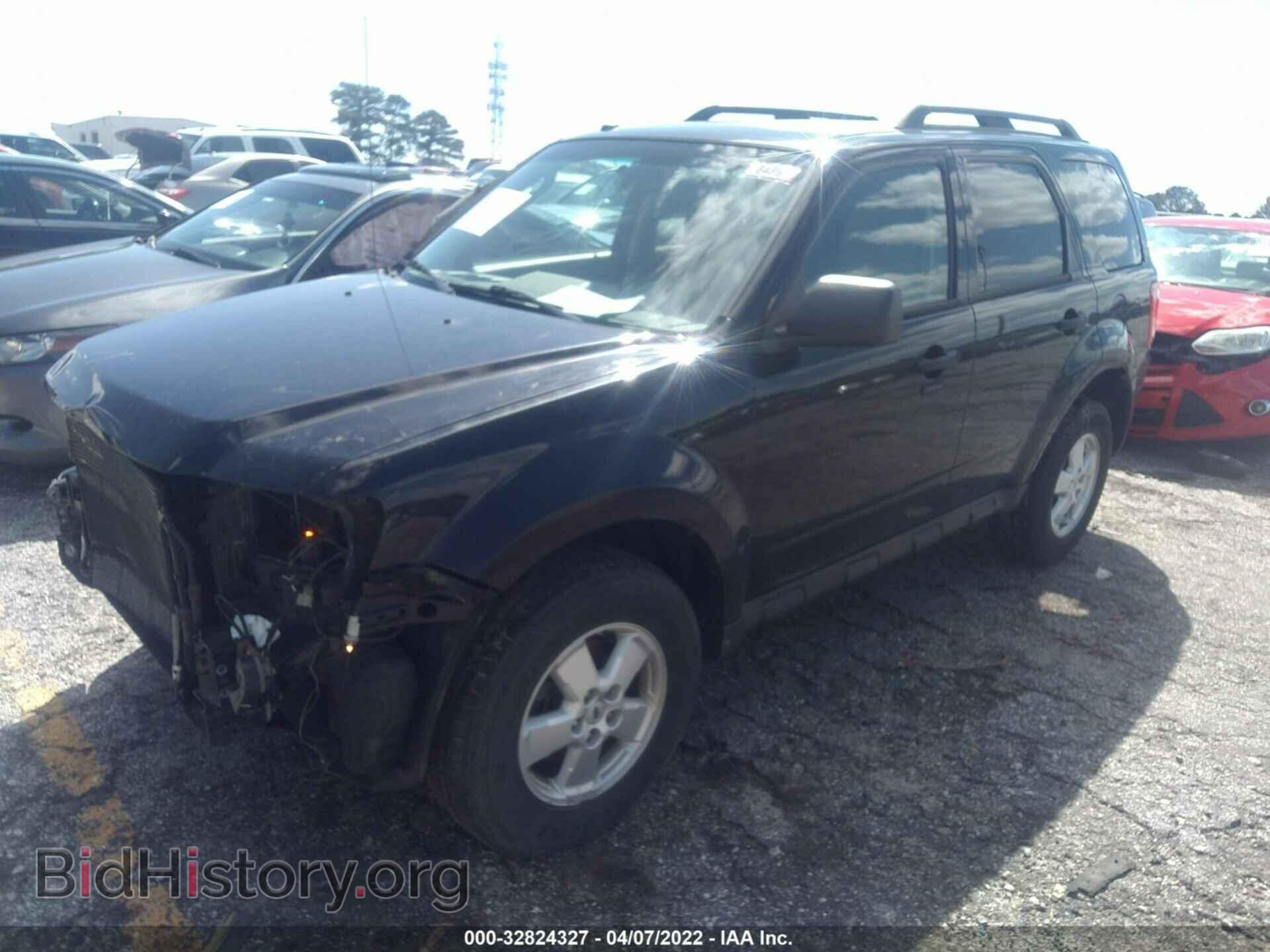 2010 FORD ESCAPE - VIN: 1FMCU0D76AKC67914 - Photo 2
