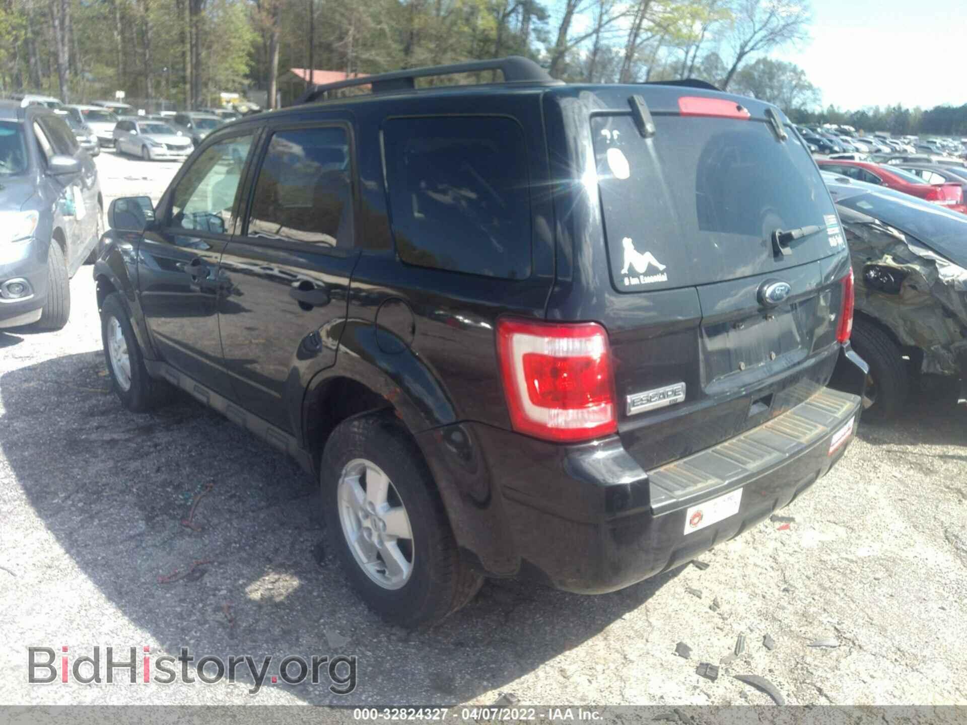2010 FORD ESCAPE - VIN: 1FMCU0D76AKC67914 - Photo 3