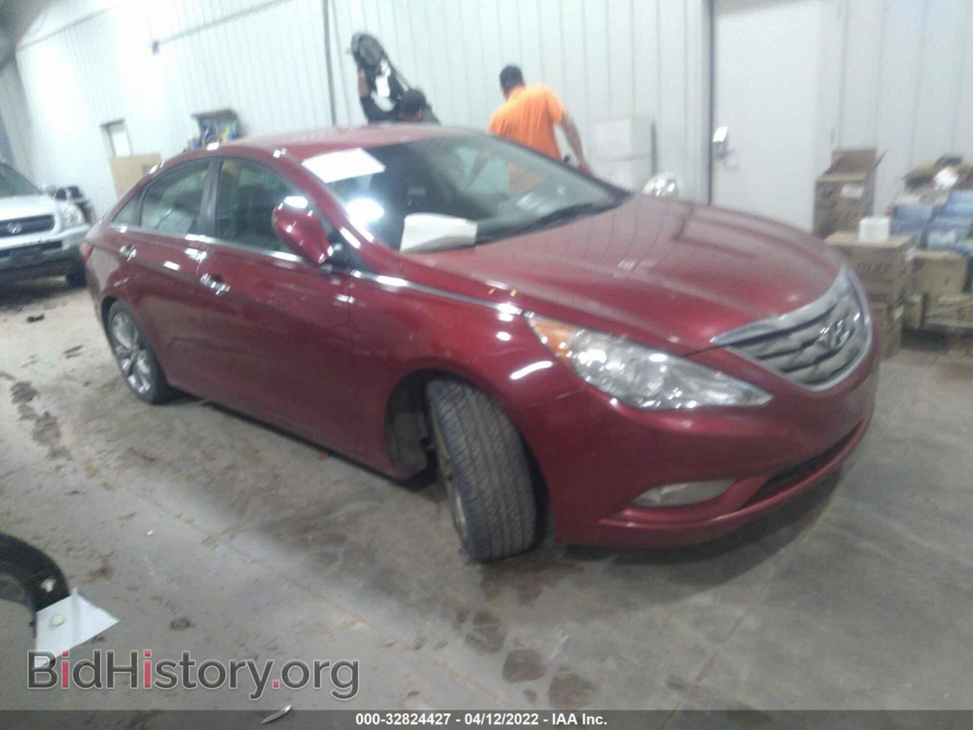 Фотография 5NPEC4AC2BH156642 - HYUNDAI SONATA 2011