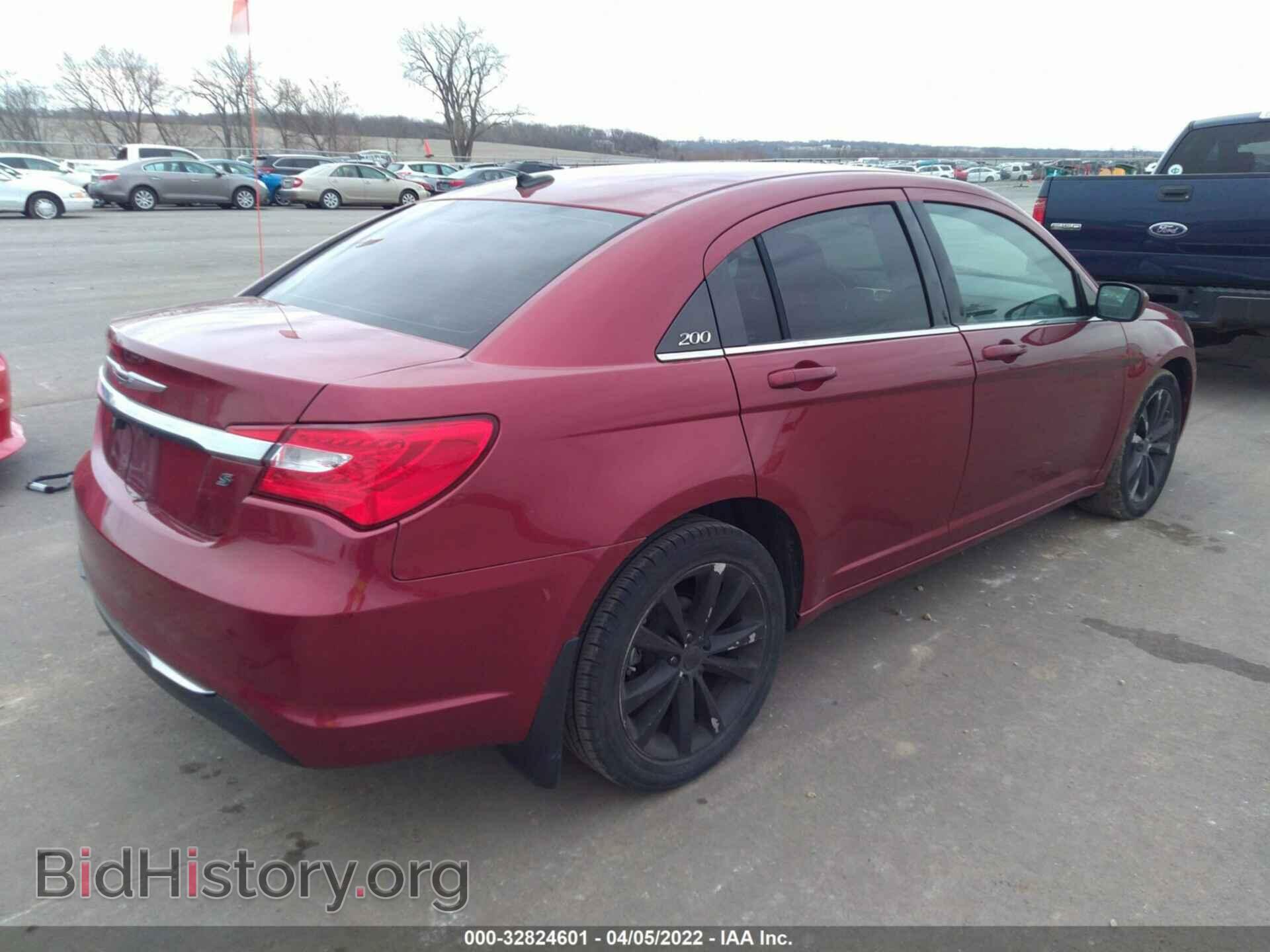 2012 CHRYSLER 200 - VIN: 1C3CCBHG5CN189760 - Фото 4