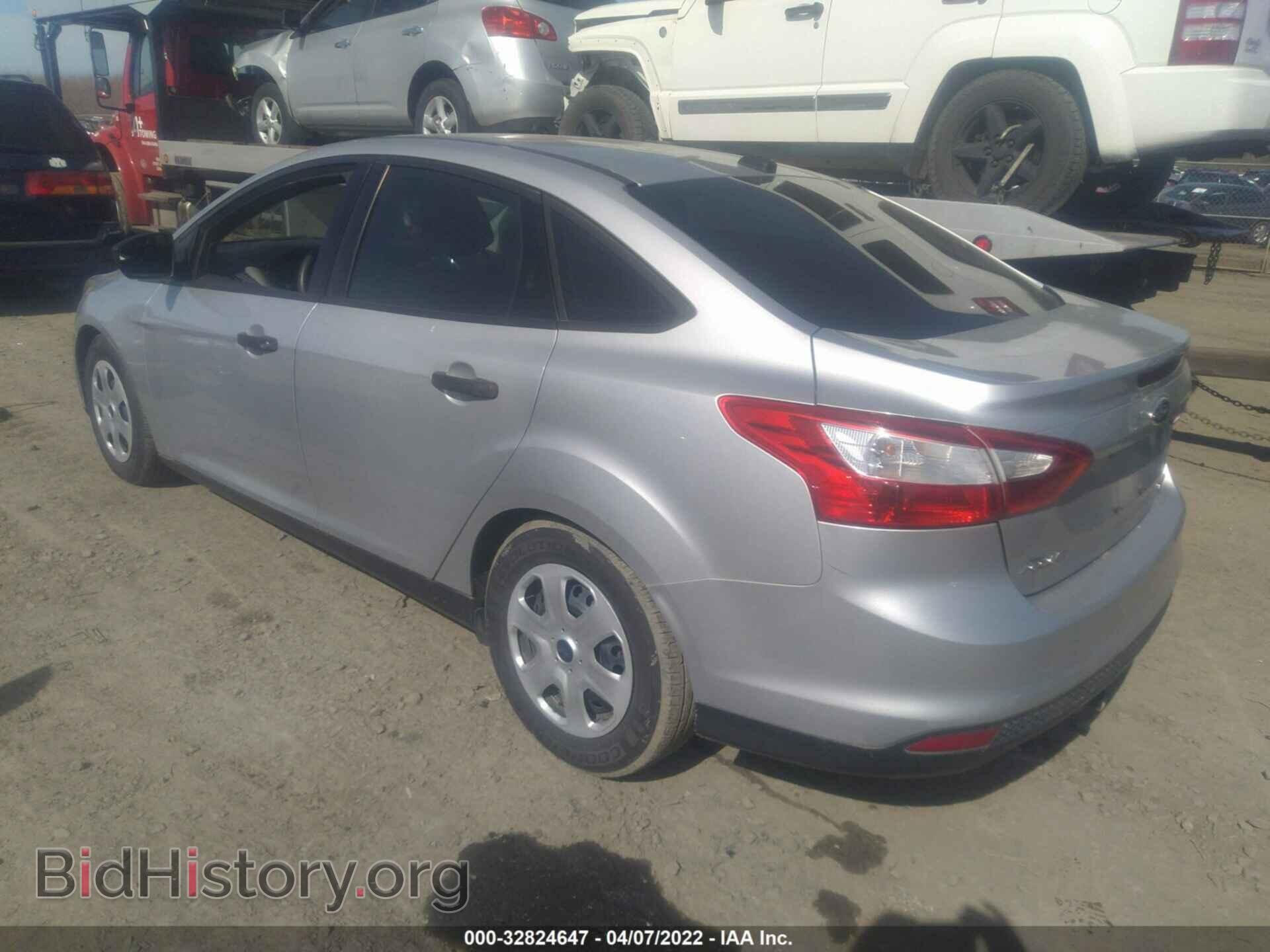 2014 FORD FOCUS - VIN: 1FADP3E29EL108640 - Фото 3