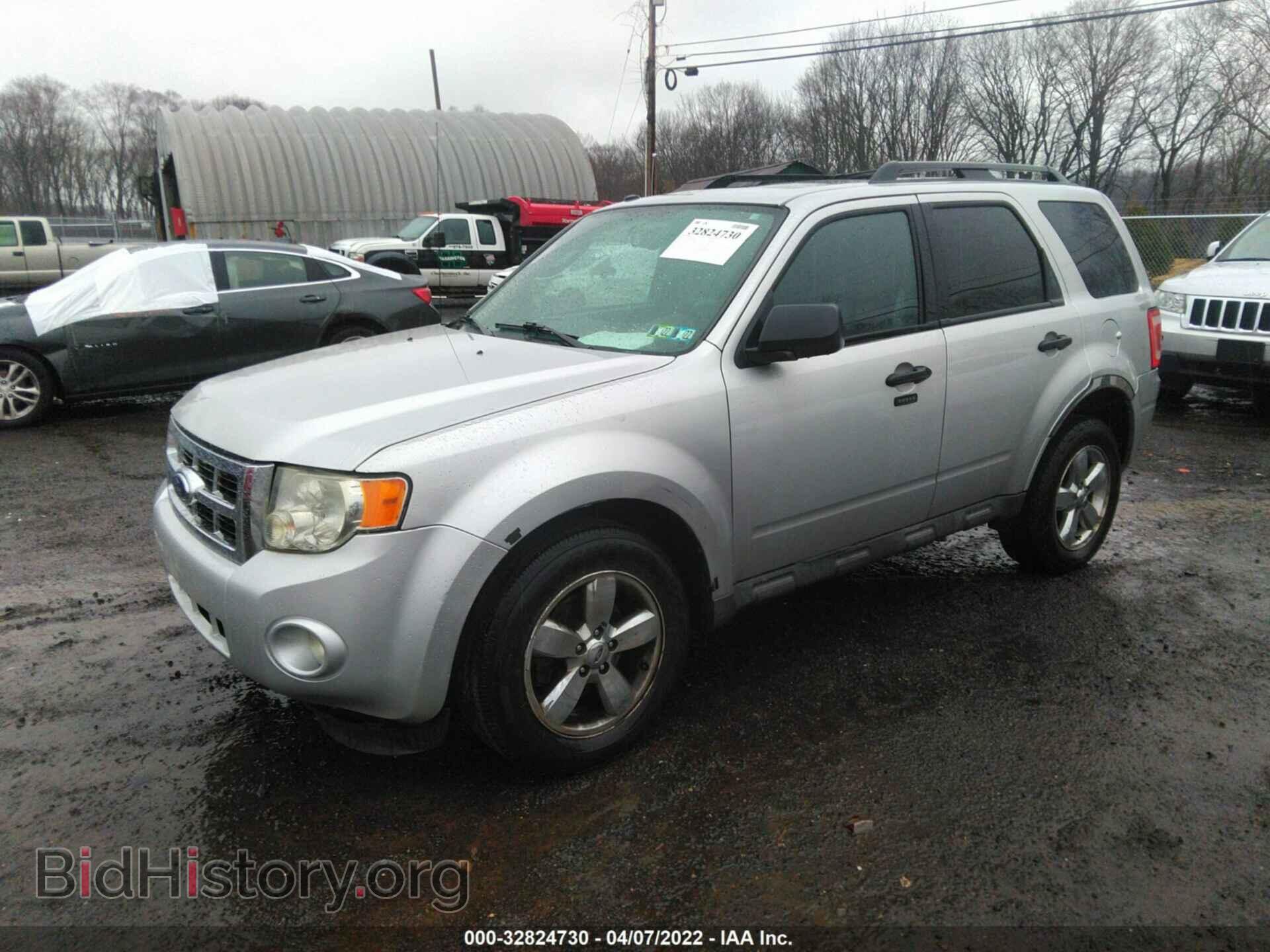 2010 FORD ESCAPE - VIN: 1FMCU0DG5AKA09285 - Фото 2