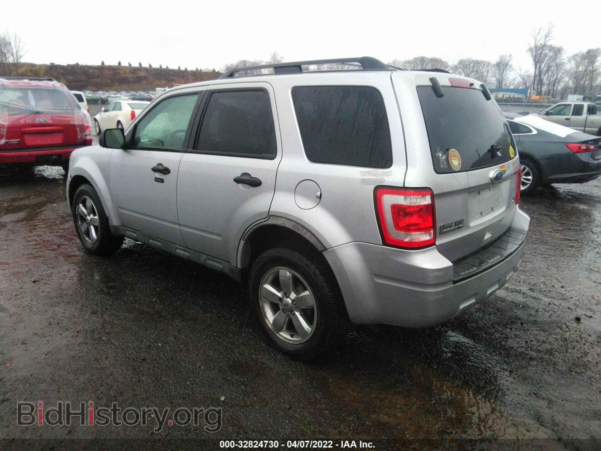 2010 FORD ESCAPE - VIN: 1FMCU0DG5AKA09285 - Фото 3
